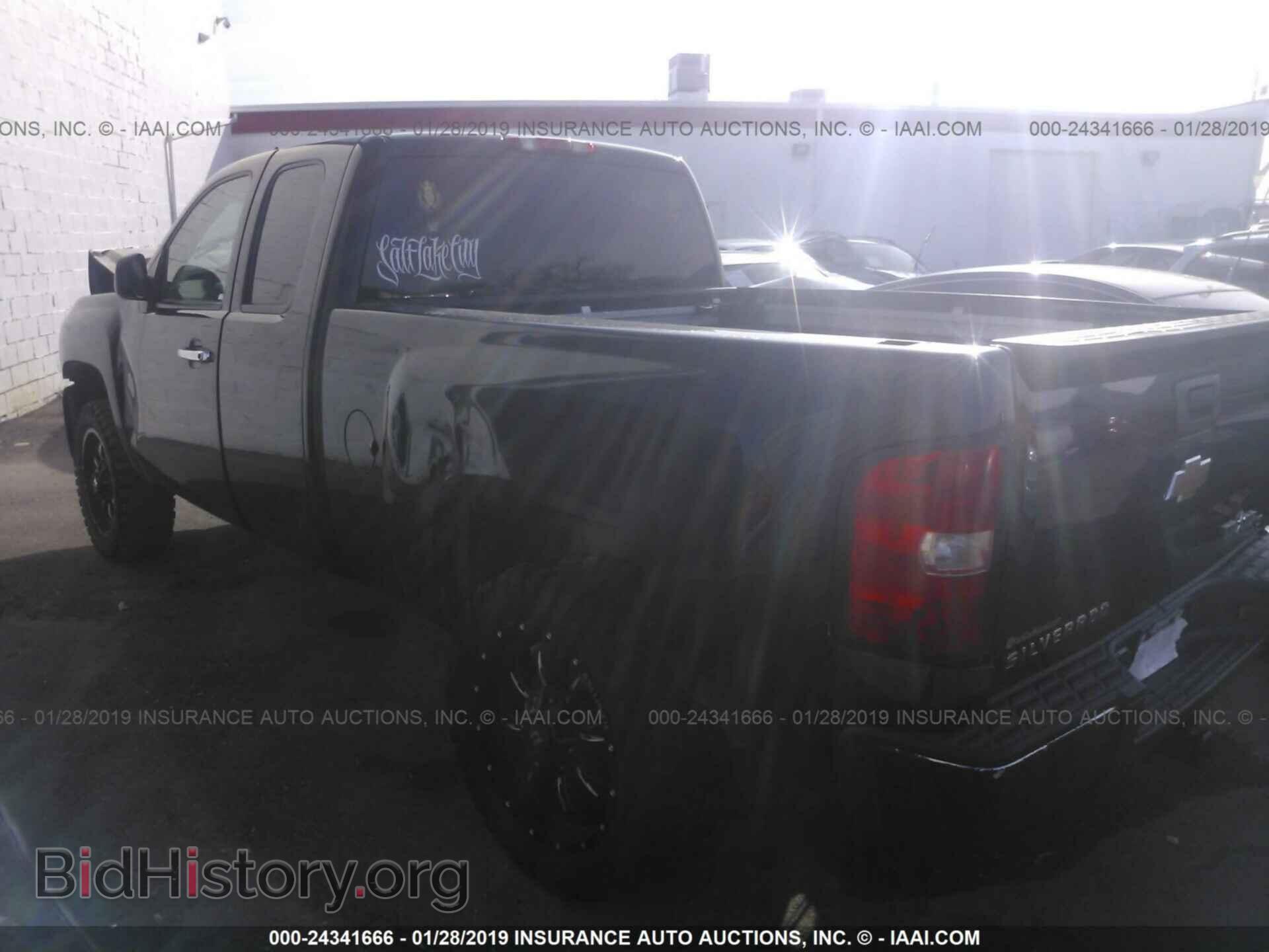 2008 CHEVROLET SILVERADO - VIN: 2GCEC19J681201884 - Фото 3