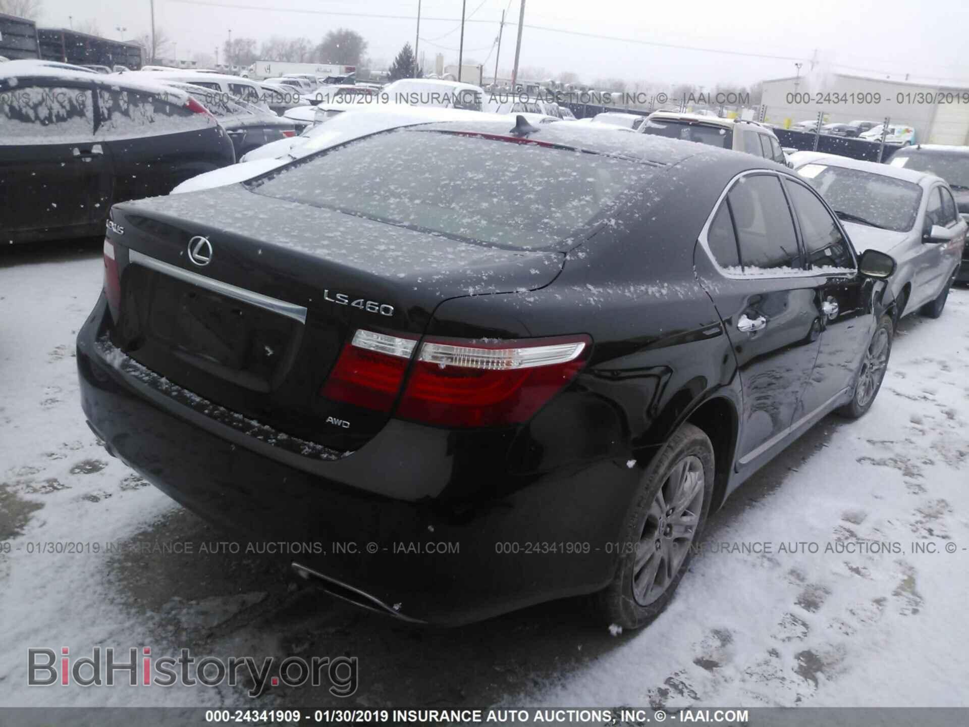 2009 LEXUS LS - VIN: JTHCL46F095000585 - Фото 4