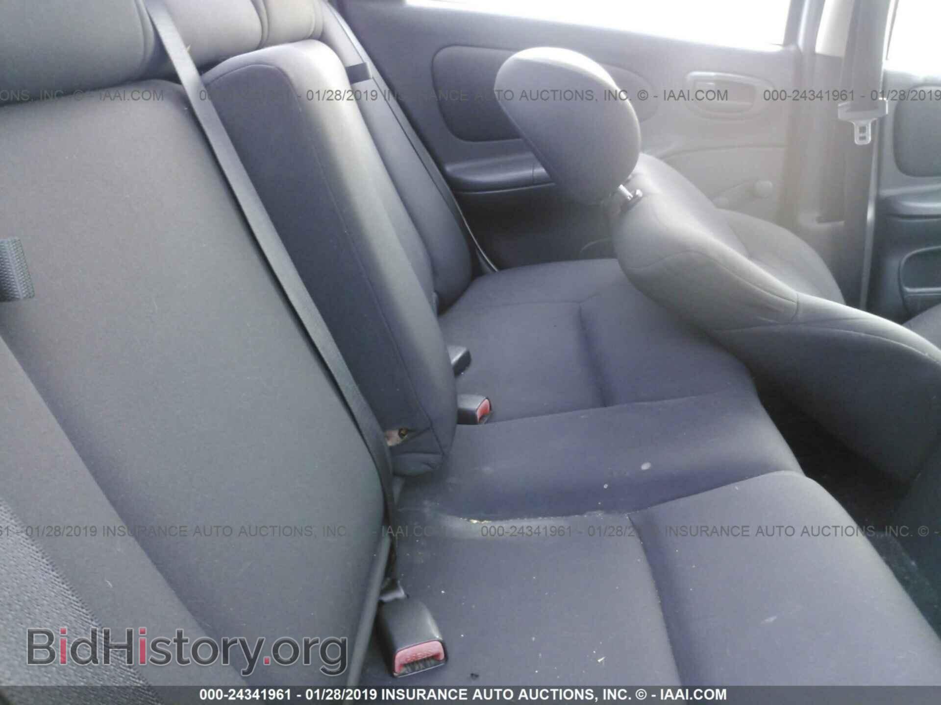 2004 DODGE NEON - VIN: 1B3ES56C14D640913 - Photo 8