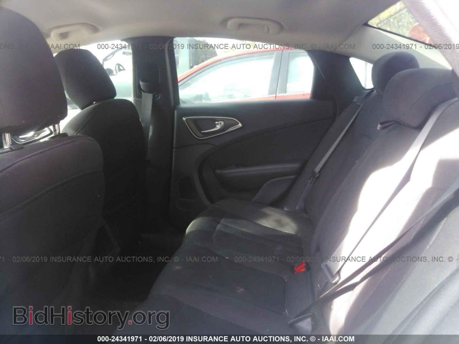 2016 CHRYSLER 200 - VIN: 1C3CCCAB8GN120135 - Фото 8