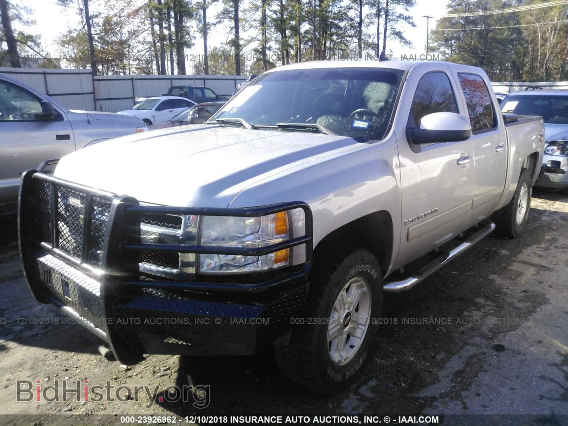 2007 CHEVROLET SILVERADO - VIN: 2GCEK13M171521232 - Фото 2