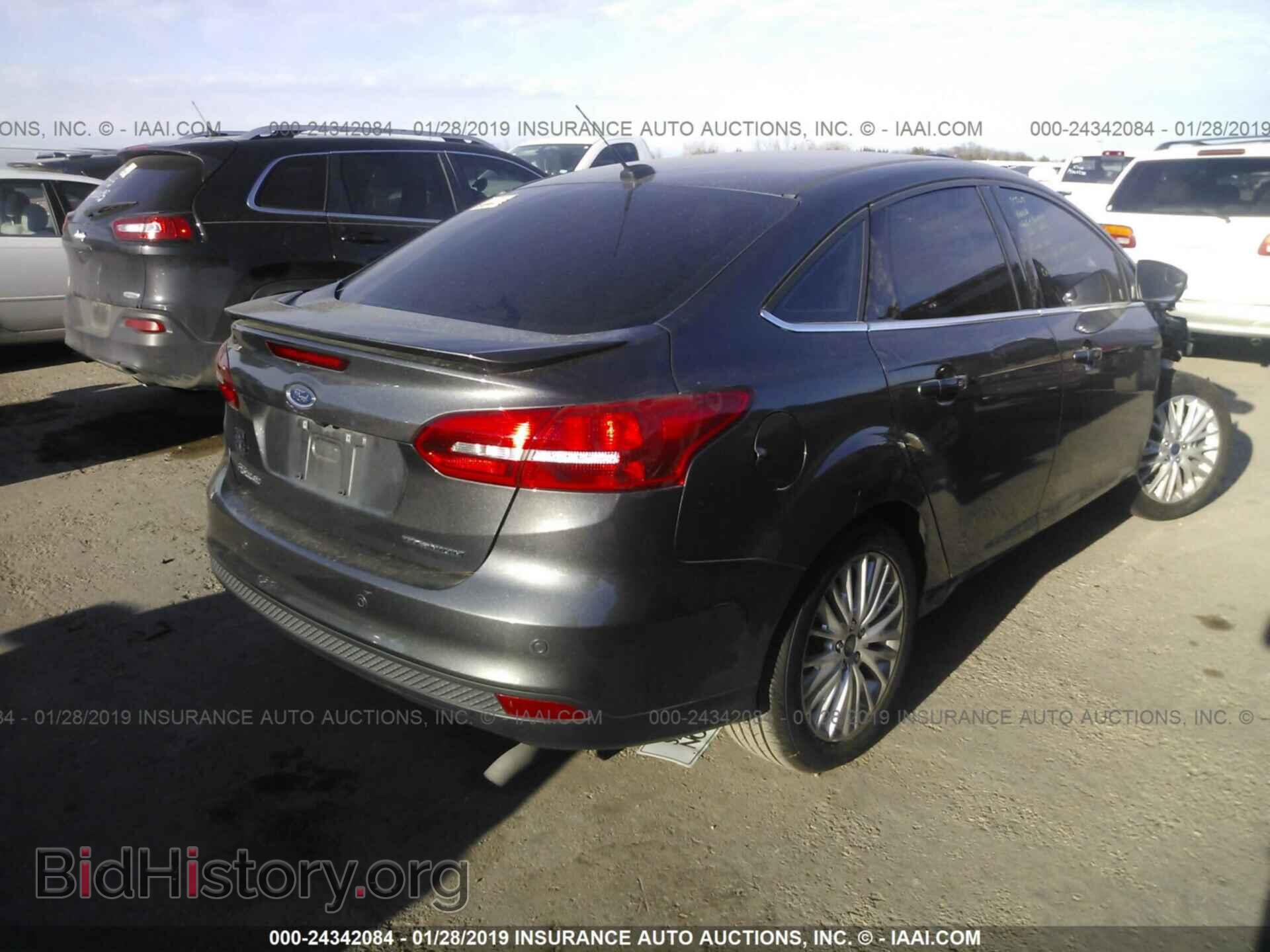 2017 FORD FOCUS - VIN: 1FADP3J25HL341456 - Photo 4