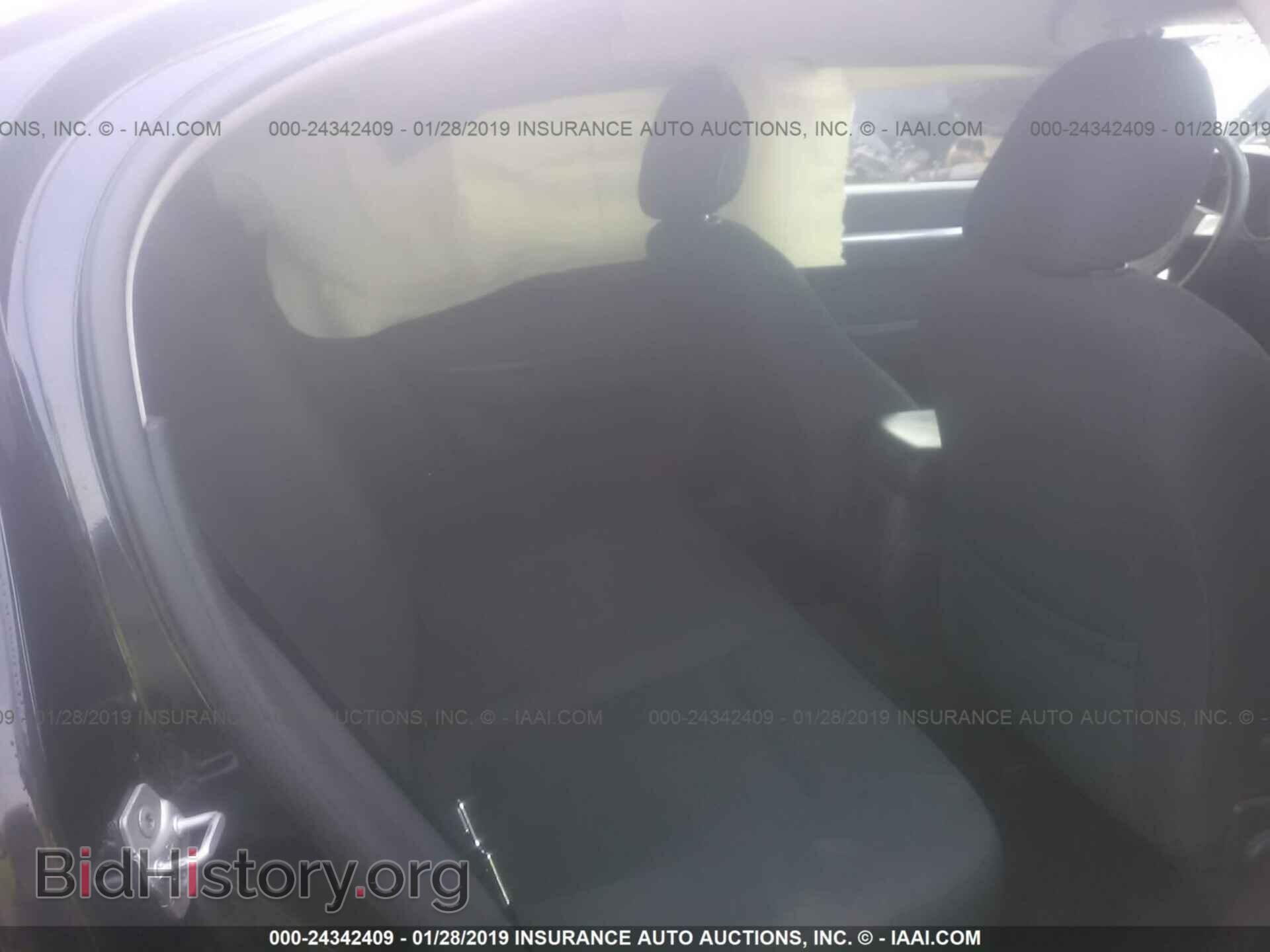 2010 DODGE CHARGER - VIN: 2B3CA3CV2AH217003 - Фото 8