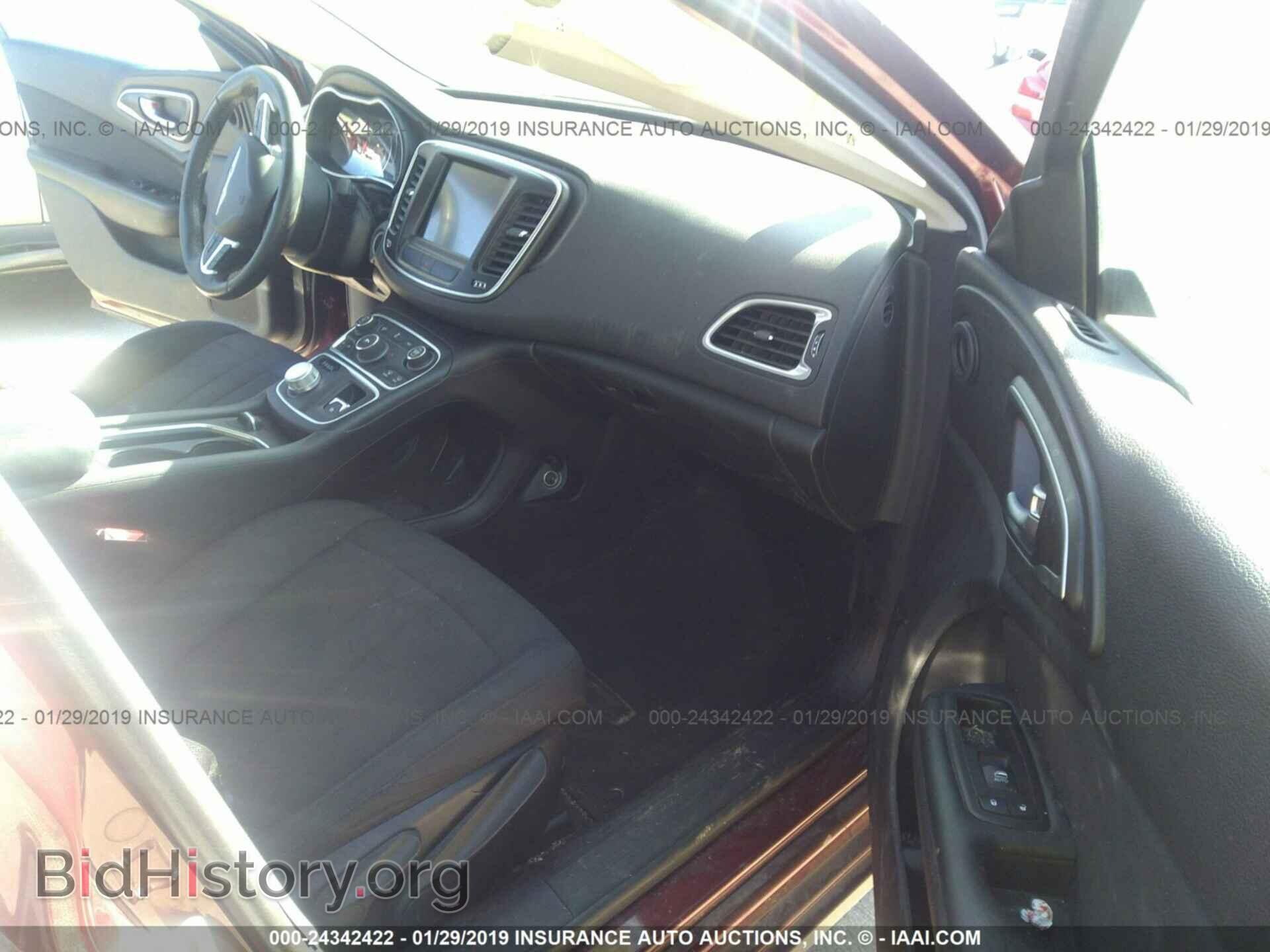 2016 CHRYSLER 200 - VIN: 1C3CCCAB8GN123505 - Photo 5