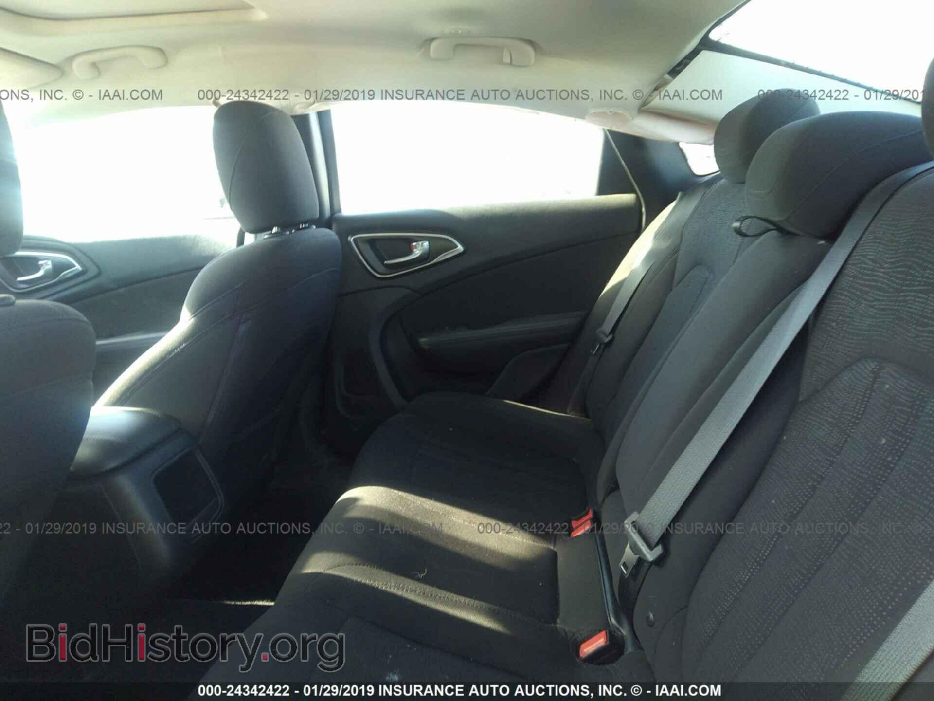 2016 CHRYSLER 200 - VIN: 1C3CCCAB8GN123505 - Photo 8