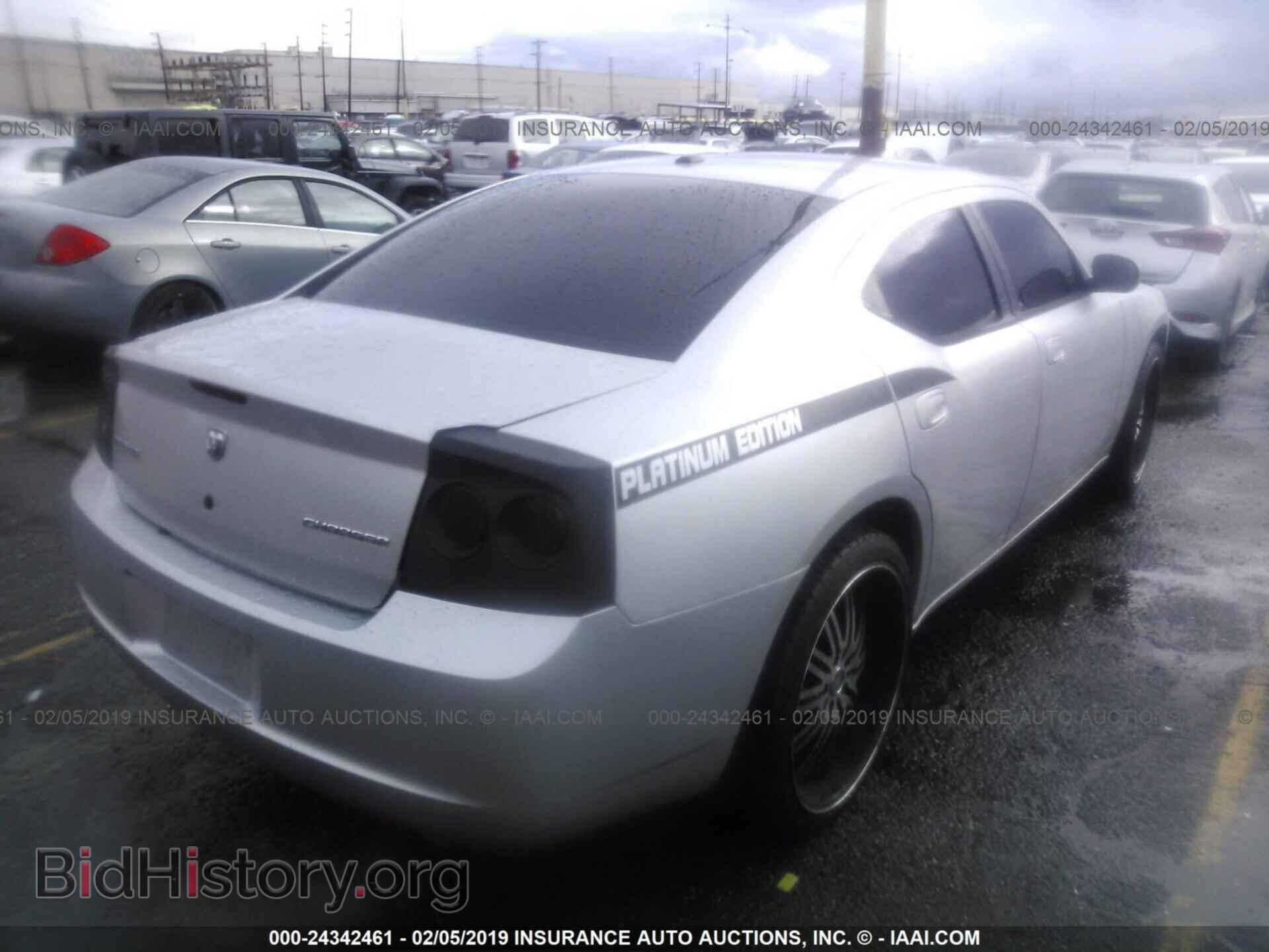 2010 DODGE CHARGER - VIN: 2B3CA3CV1AH286197 - Photo 4