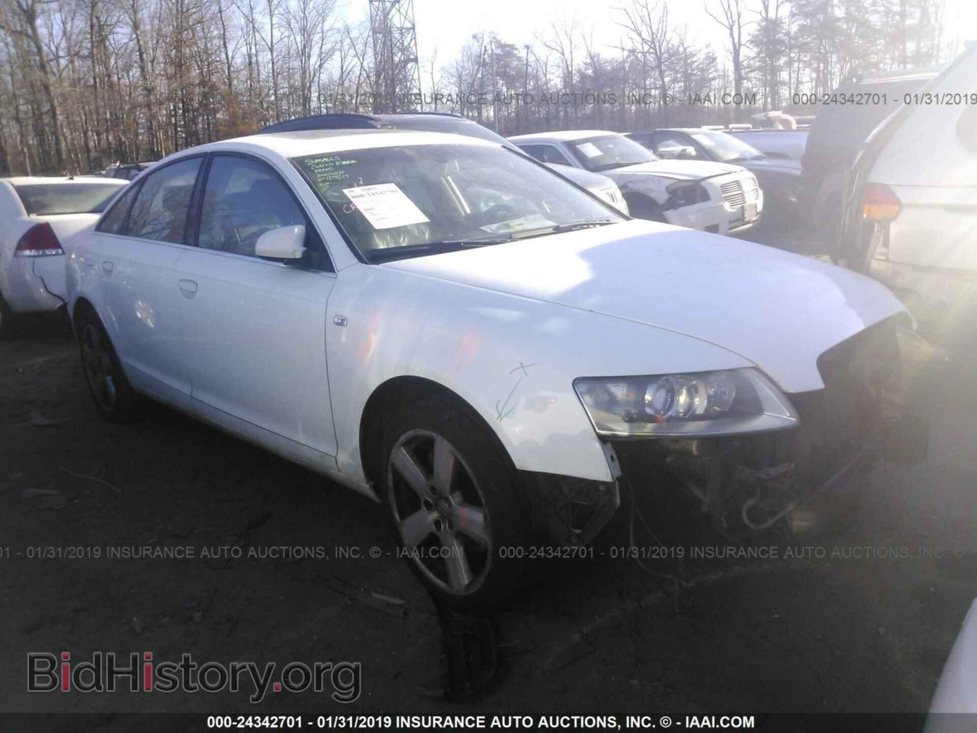 Фотография WAUDH74FX8N183906 - AUDI A6 2008