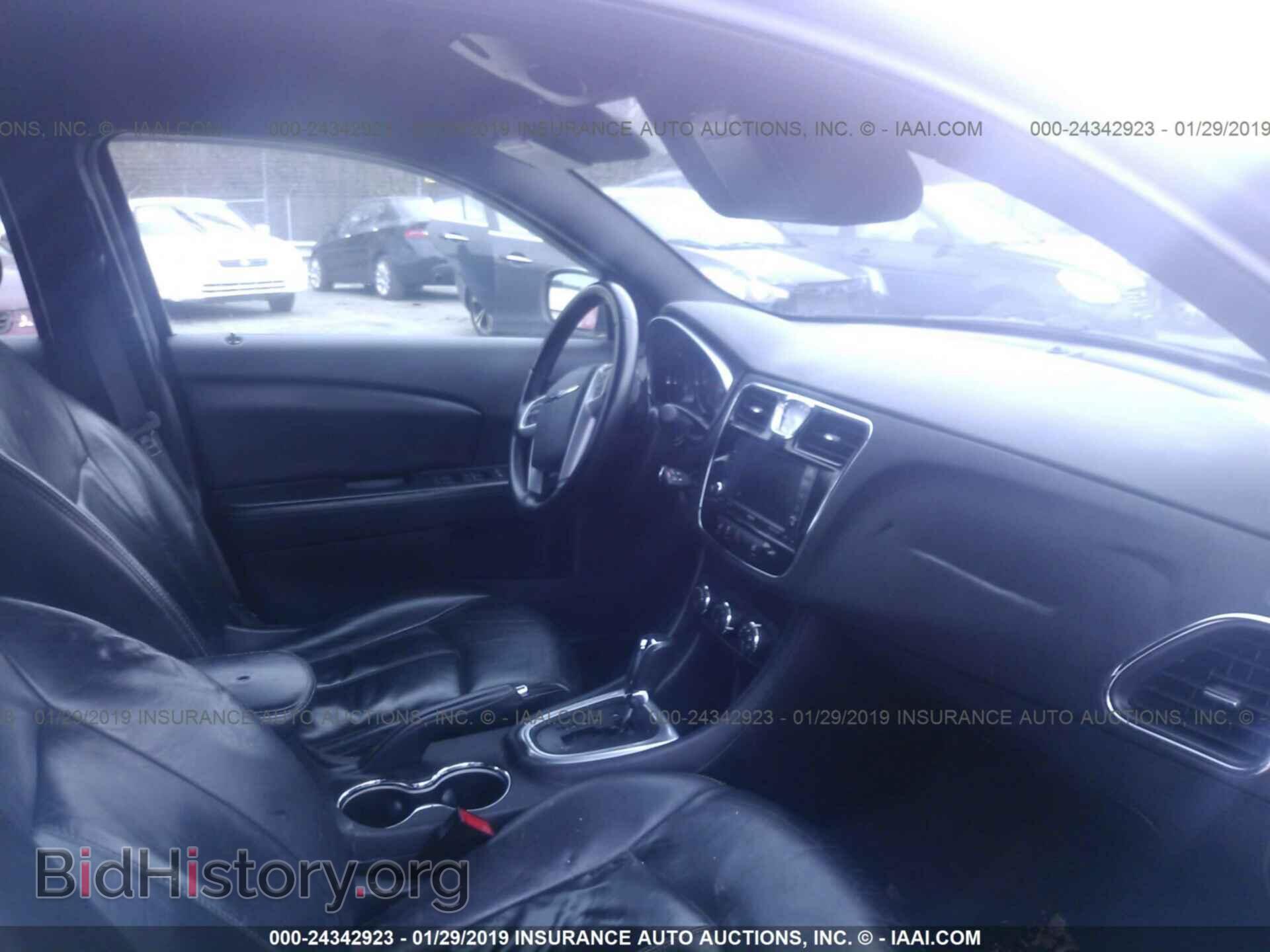 2012 CHRYSLER 200 - VIN: 1C3CCBCG4CN326775 - Фото 5
