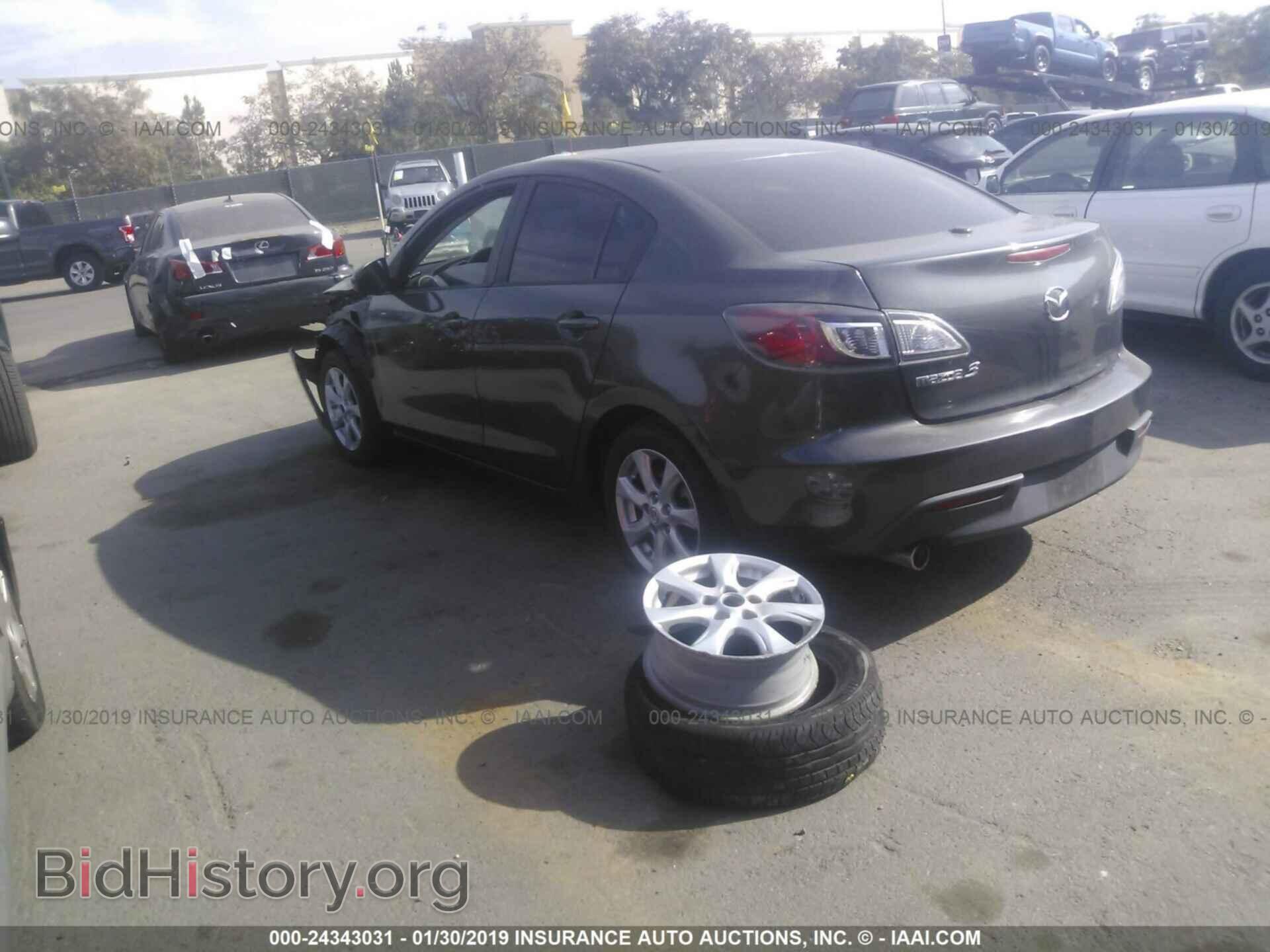 2011 MAZDA 3 - VIN: JM1BL1VG0B1356313 - Фото 3