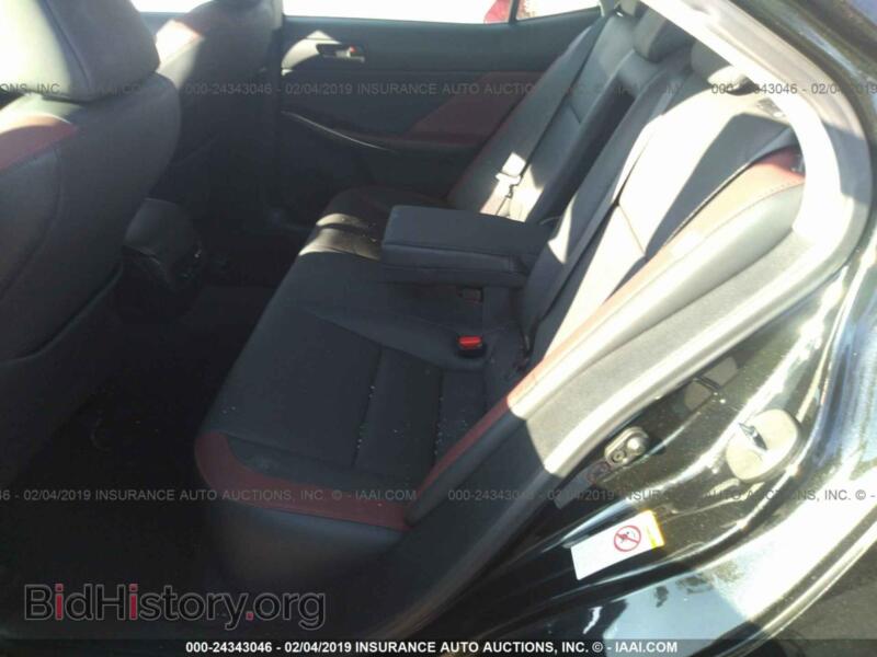 2018 Lexus IS (VIN JTHBA1D26J5074243) — фото 8 из 10