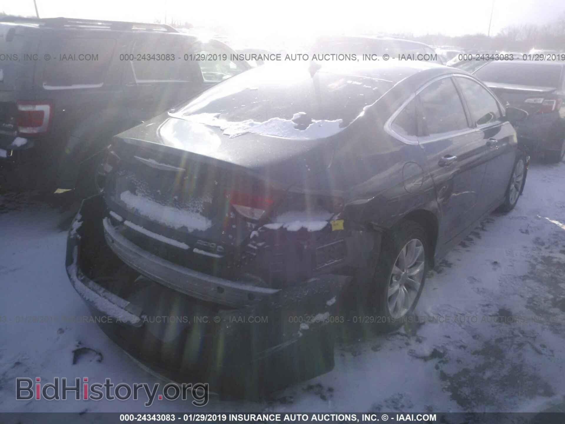 2015 CHRYSLER 200 - VIN: 1C3CCCCB5FN630440 - Photo 4