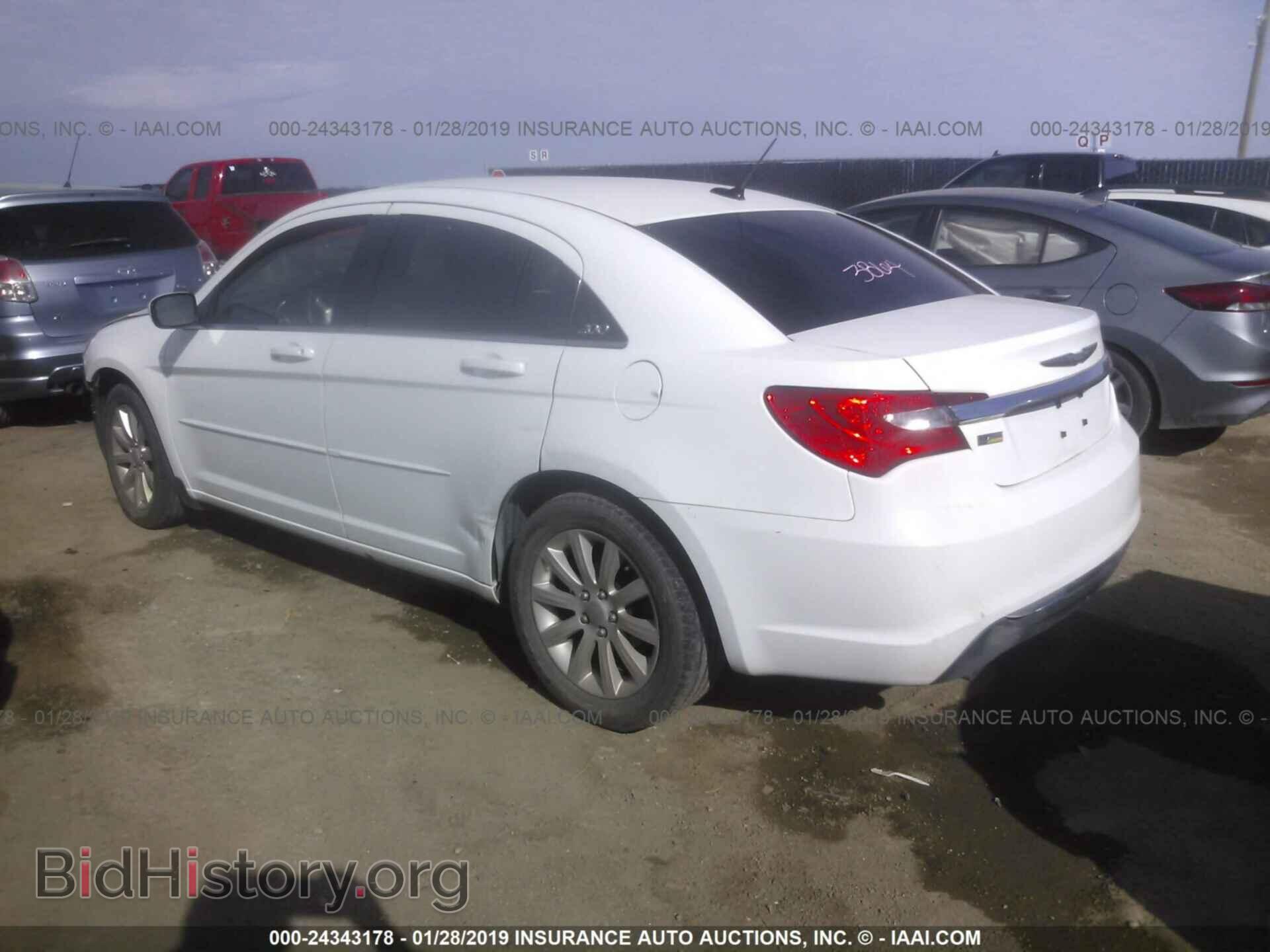 2011 CHRYSLER 200 - VIN: 1C3BC1FGXBN552626 - Photo 3