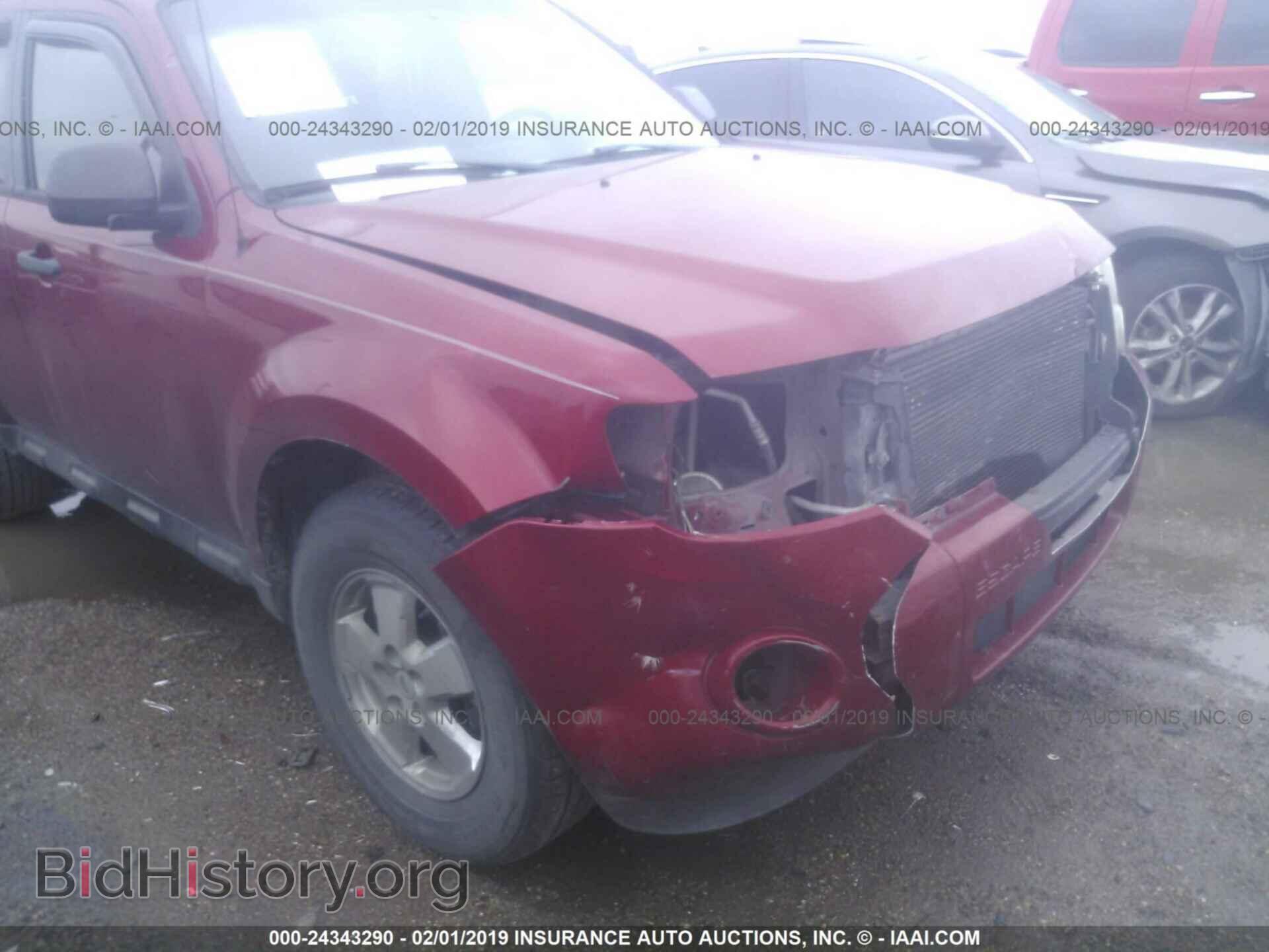 2011 FORD ESCAPE - VIN: 1FMCU0DG8BKA09220 - Photo 6