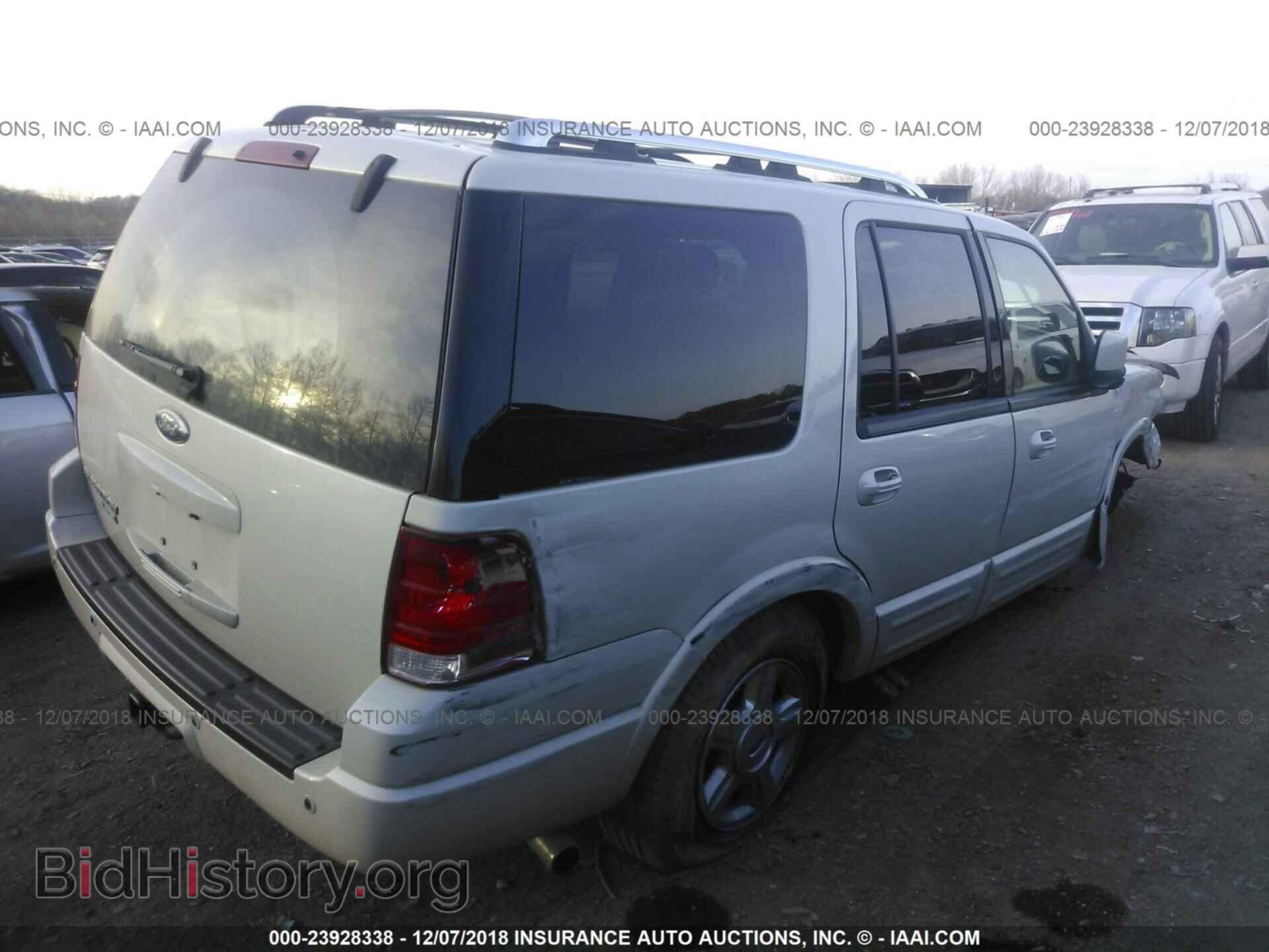 2005 FORD EXPEDITION - VIN: 1FMFU20505LA98910 - Фото 4
