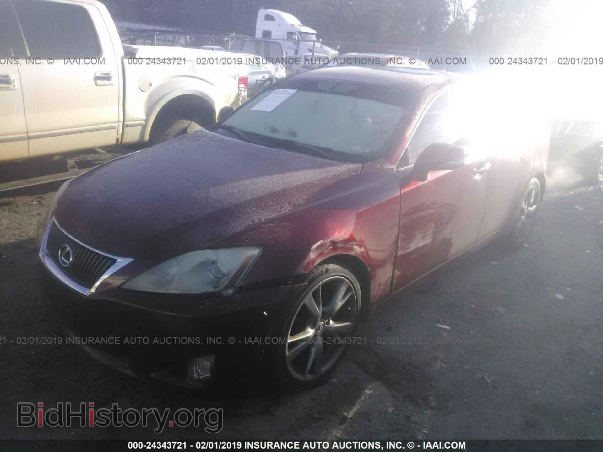 2010 LEXUS IS - VIN: JTHBF5C21A5111631 - Photo 2