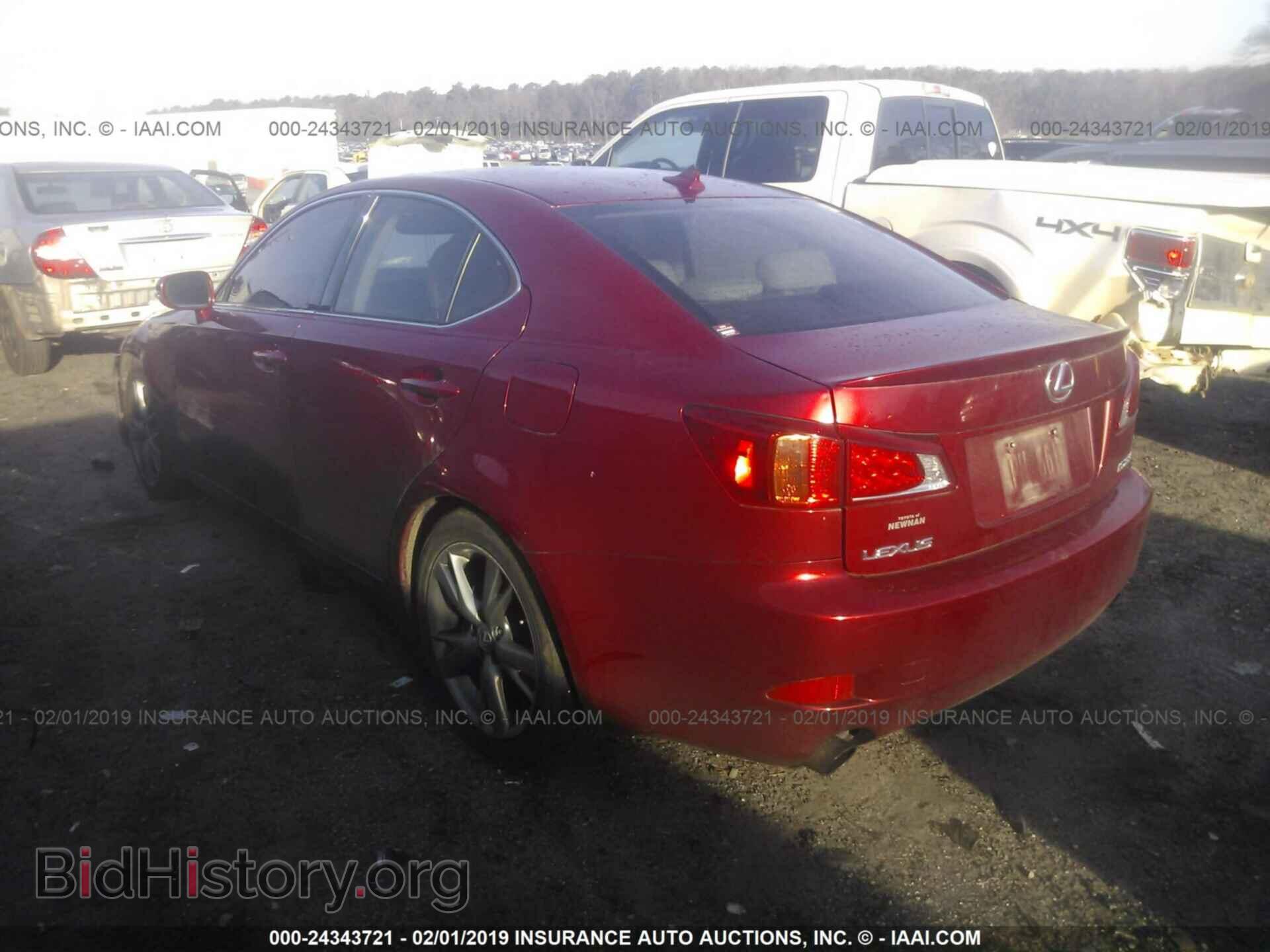 2010 LEXUS IS - VIN: JTHBF5C21A5111631 - Photo 3
