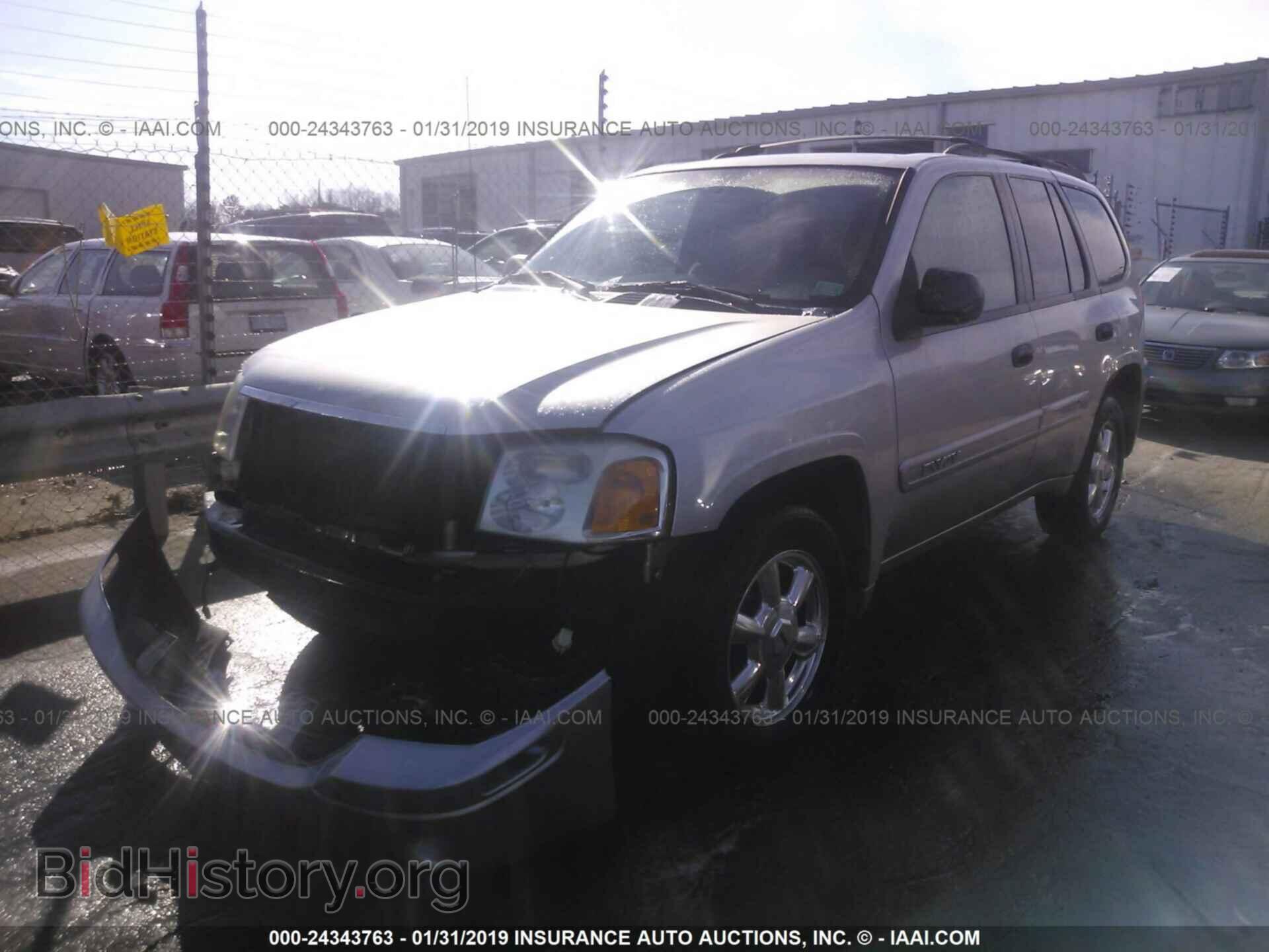 2004 GMC ENVOY - VIN: 1GKDT13S642429041 - Photo 2