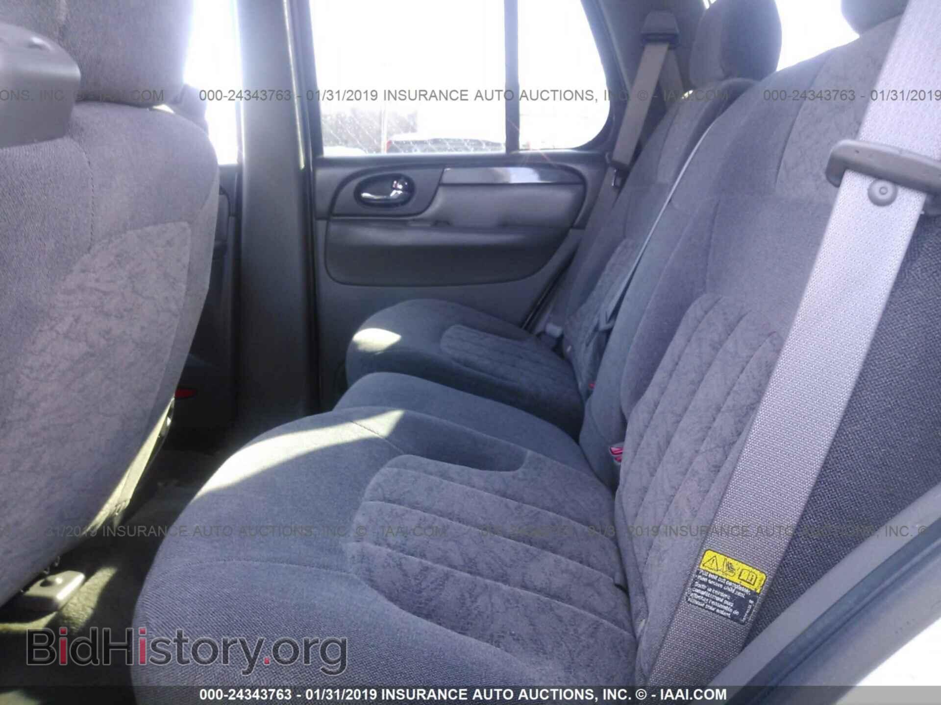 2004 GMC ENVOY - VIN: 1GKDT13S642429041 - Photo 8