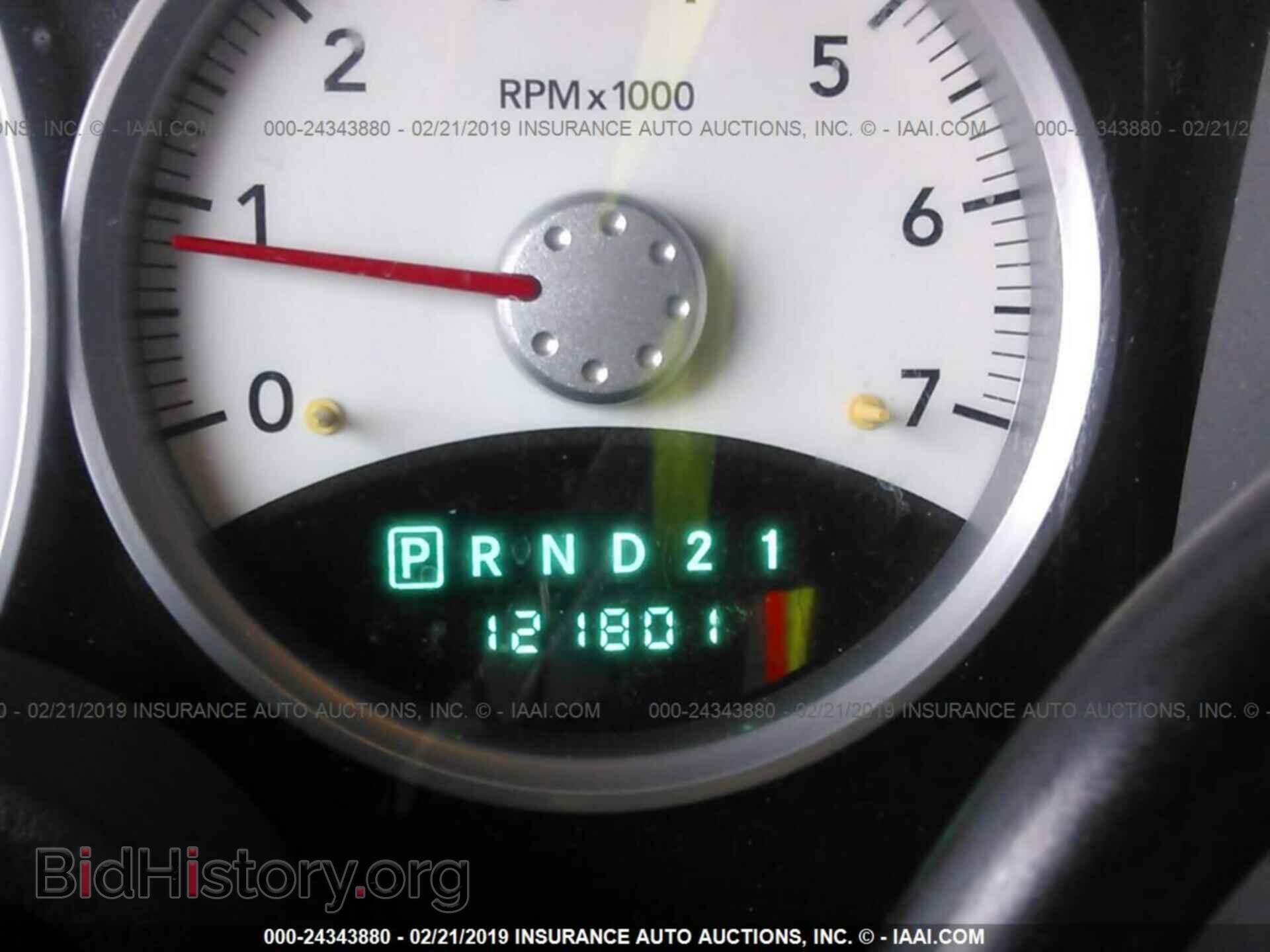 2008 DODGE DURANGO - VIN: 1D8HB48NX8F109936 - Фото 7