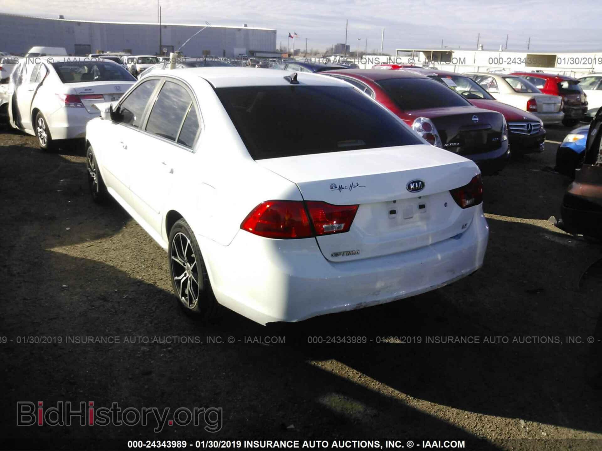 2009 KIA OPTIMA - VIN: KNAGE228295359698 - Фото 3