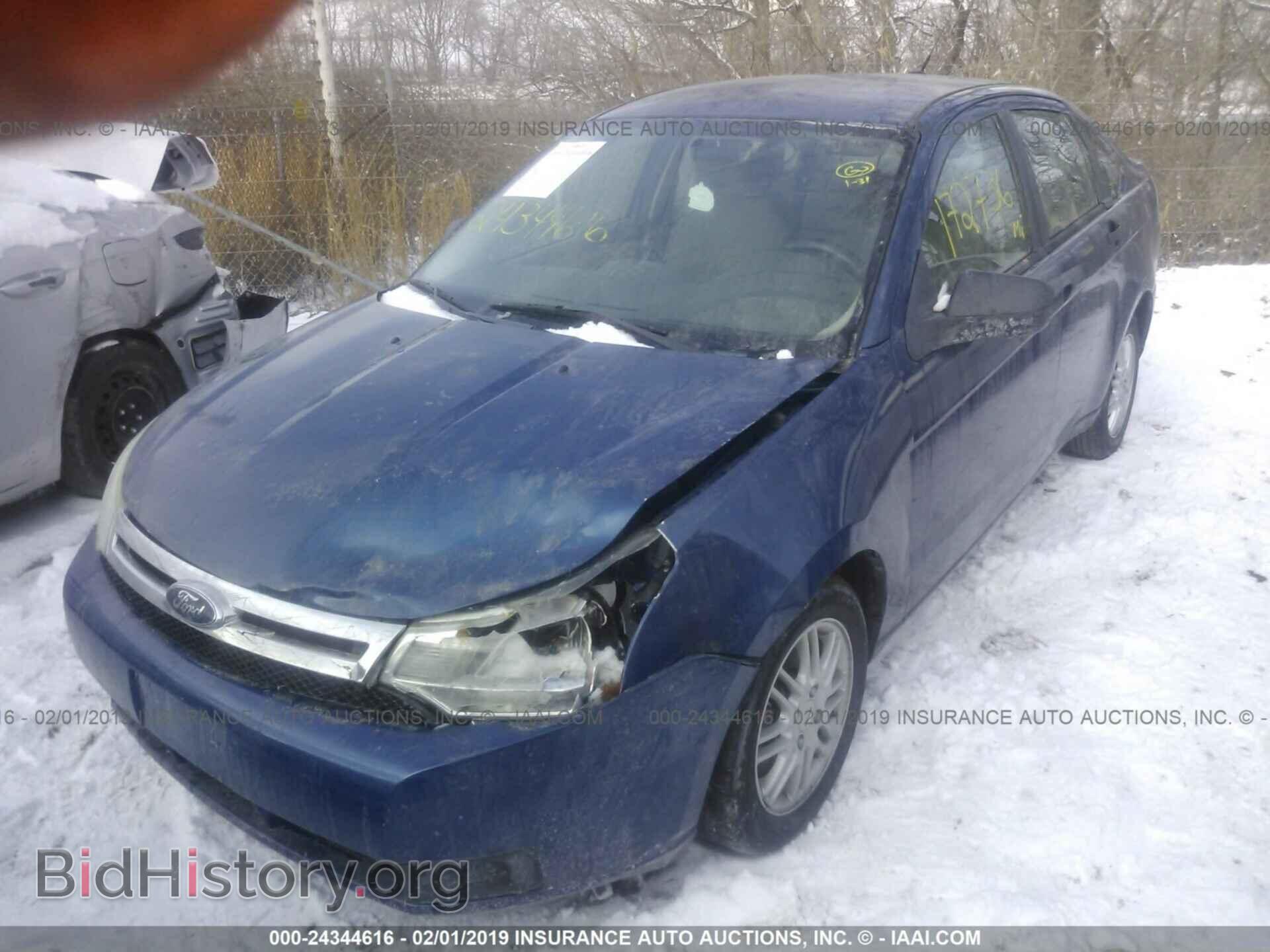 2009 FORD FOCUS - VIN: 1FAHP35N89W136753 - Фото 2