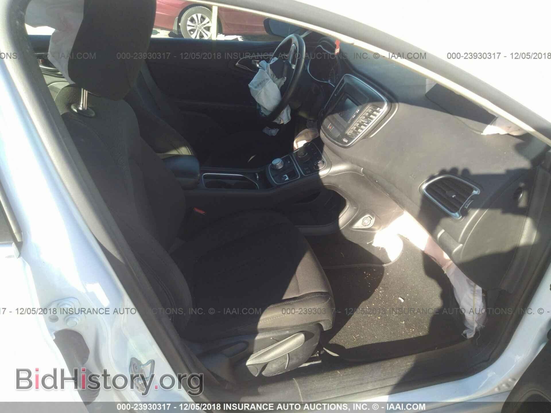 2016 CHRYSLER 200 - VIN: 1C3CCCAB4GN152743 - Фото 5