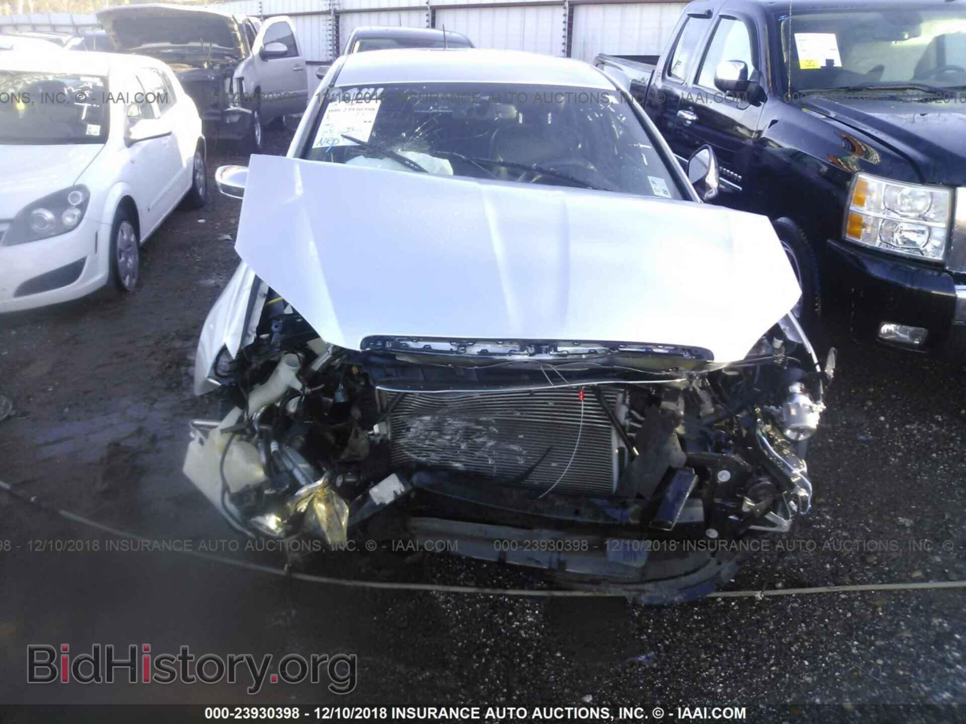2012 CHRYSLER 200 - VIN: 1C3CCBCB3CN257789 - Фото 6