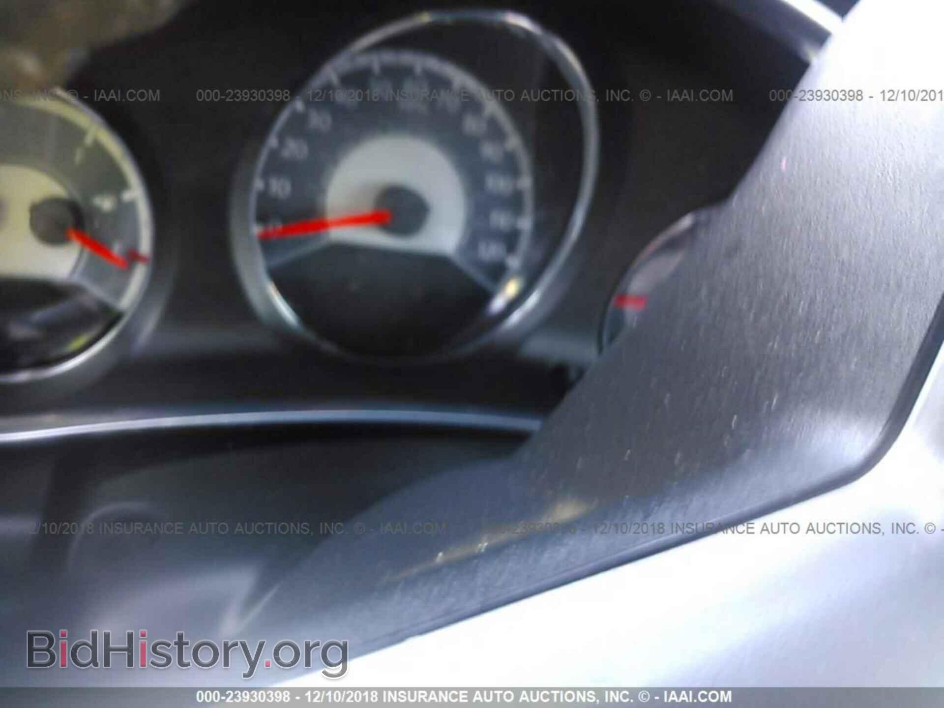 2012 CHRYSLER 200 - VIN: 1C3CCBCB3CN257789 - Фото 7