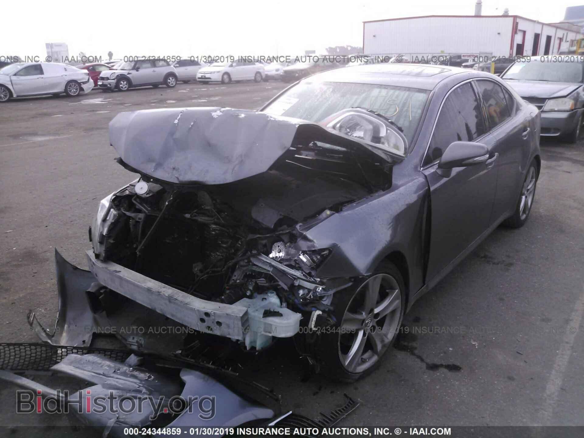 2013 LEXUS IS - VIN: JTHBF5C29D5186355 - Photo 2