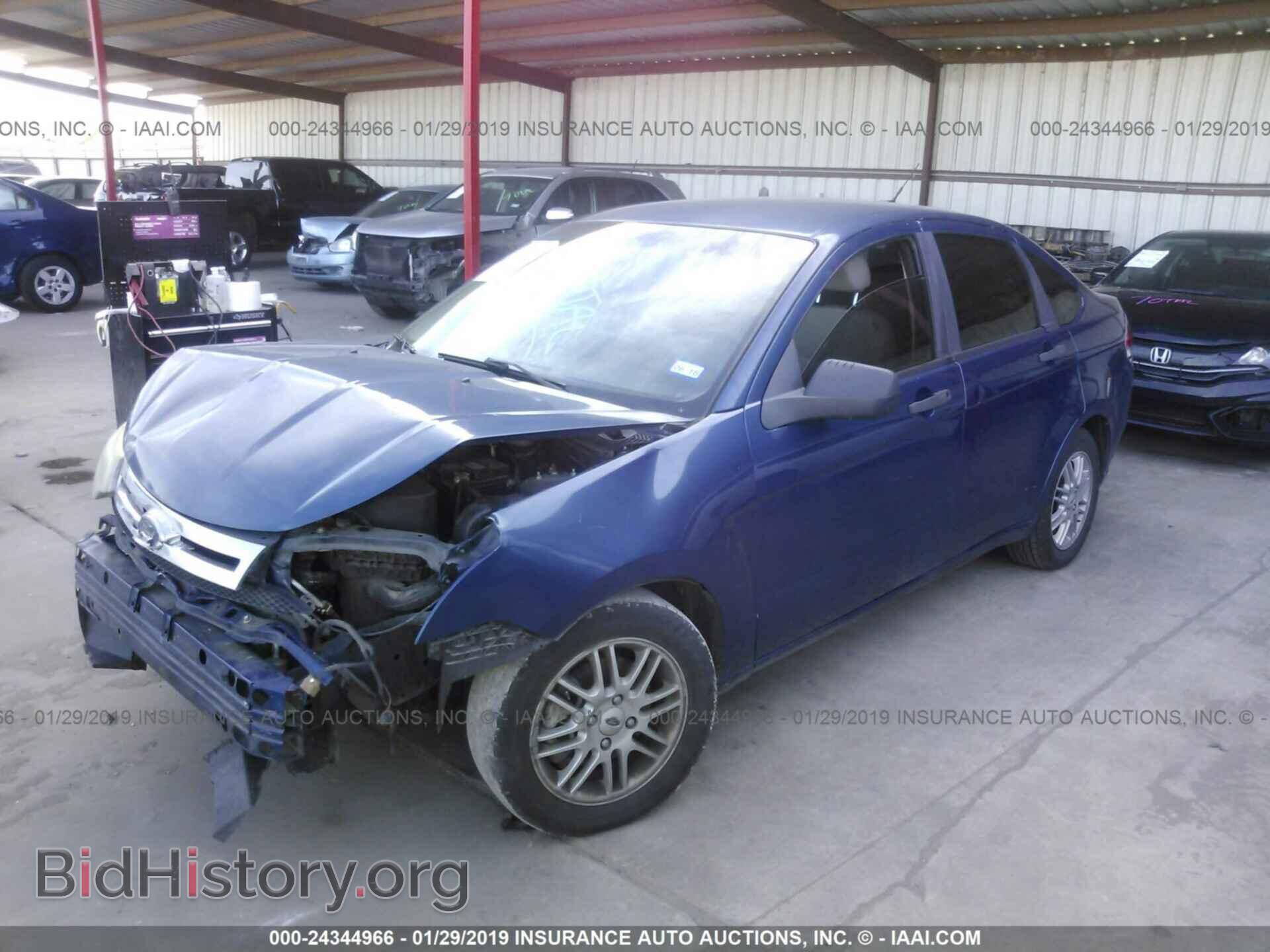 2009 FORD FOCUS - VIN: 1FAHP35N29W103280 - Фото 2