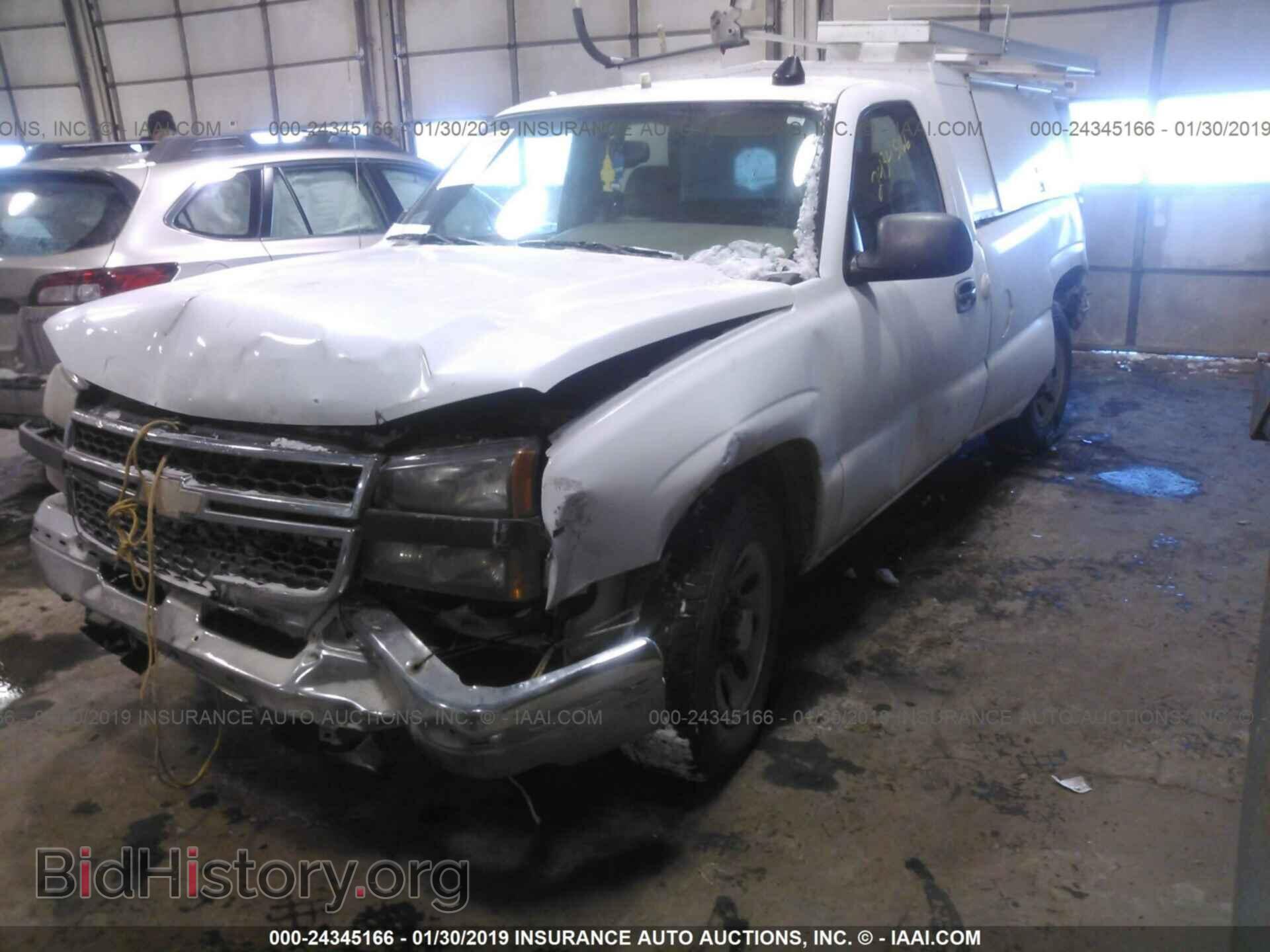 2006 CHEVROLET SILVERADO - VIN: 3GCEC14X36G252923 - Фото 2
