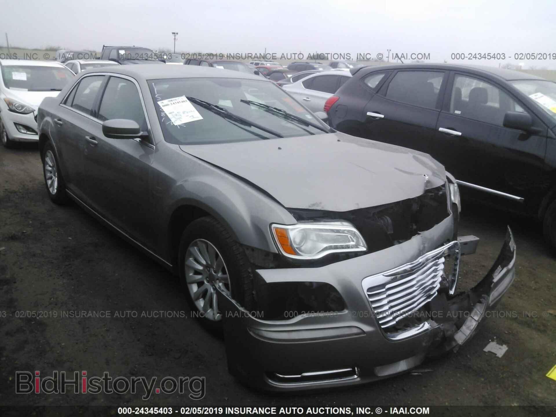 Фотография 2C3CCAAG1EH178965 - CHRYSLER 300 2014
