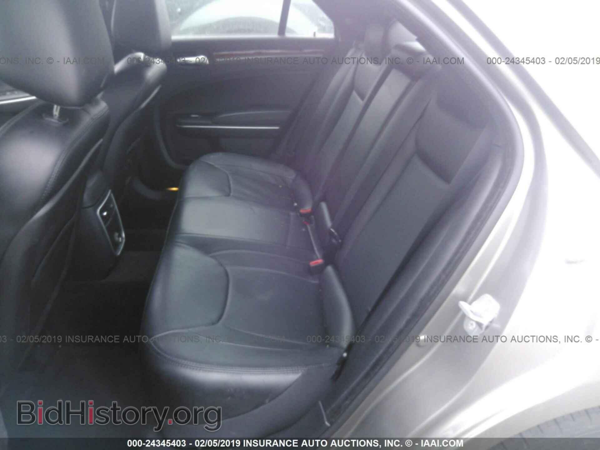 2014 CHRYSLER 300 - VIN: 2C3CCAAG1EH178965 - Фото 8