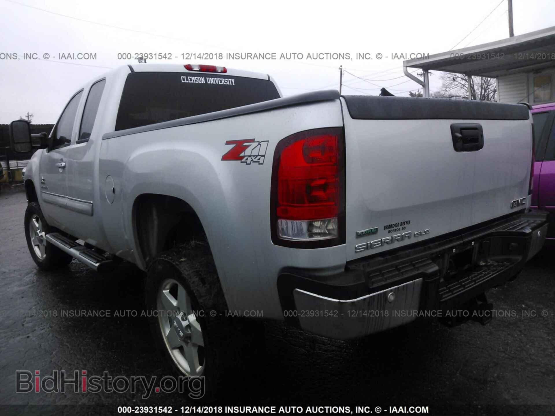 2012 GMC SIERRA - VIN: 1GT220CG8CZ317228 - Фото 3