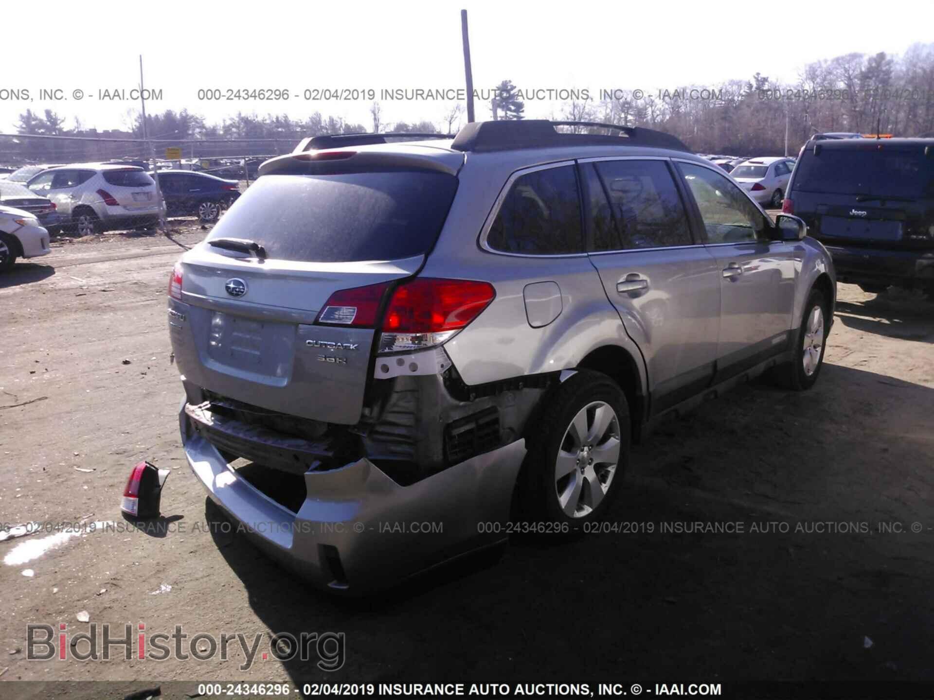 2010 SUBARU OUTBACK - VIN: 4S4BRBCC4A3344443 - Фото 4
