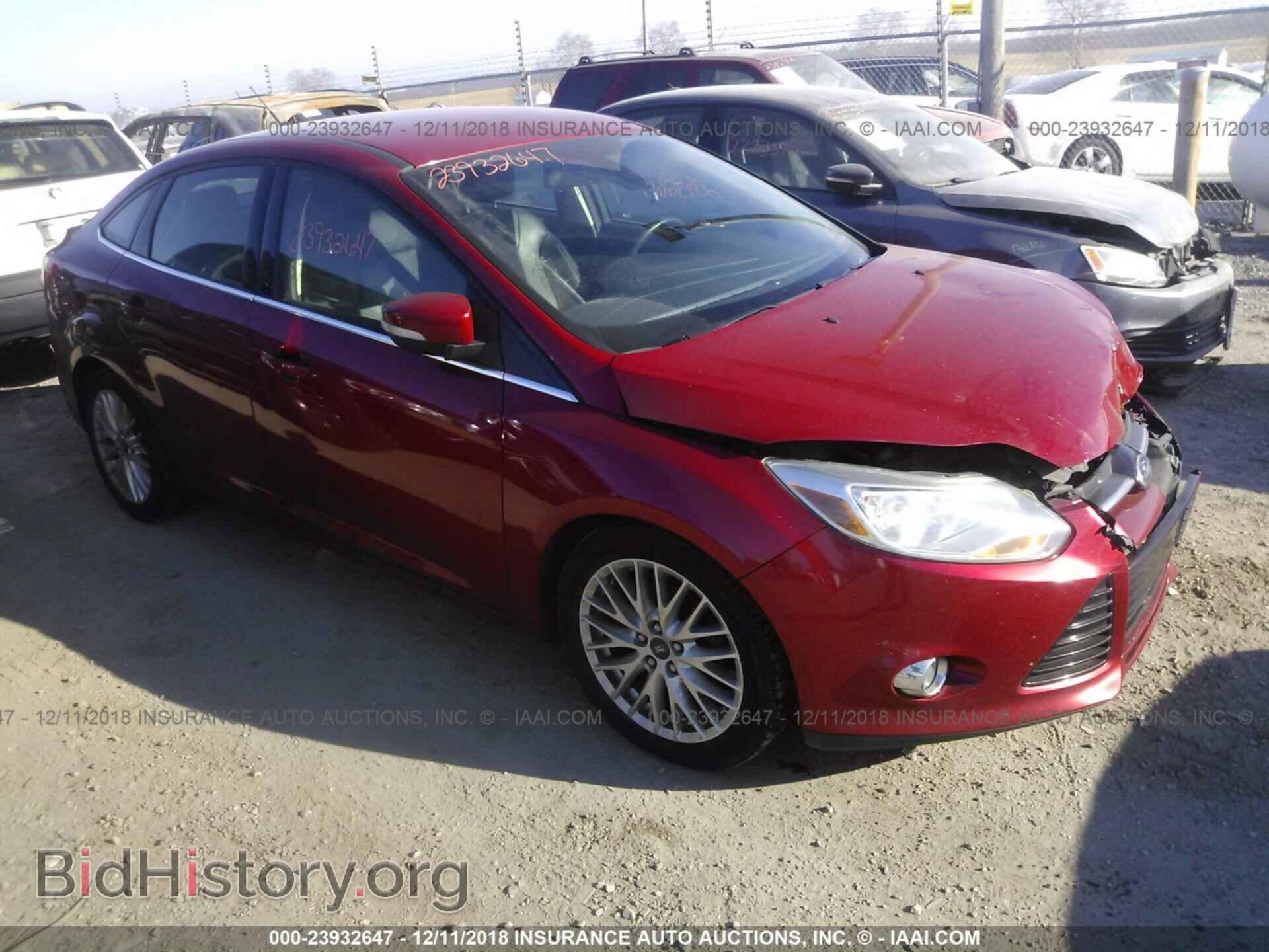 Photo 1FAHP3H27CL150248 - FORD FOCUS 2012