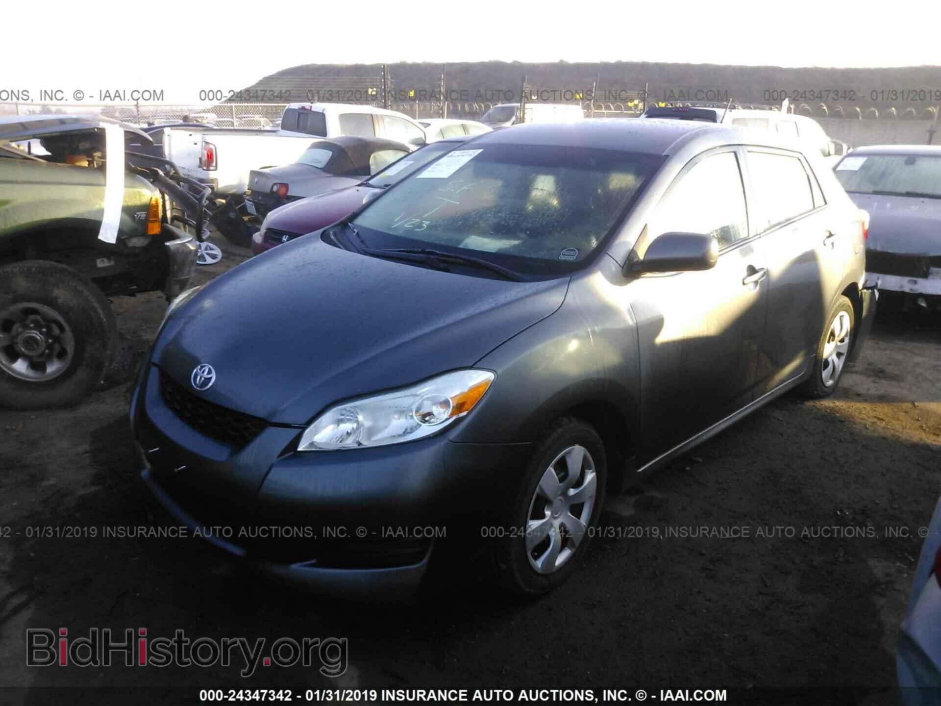 2011 TOYOTA COROLLA MATRIX - VIN: 2T1KU4EE6BC563233 - Фото 2