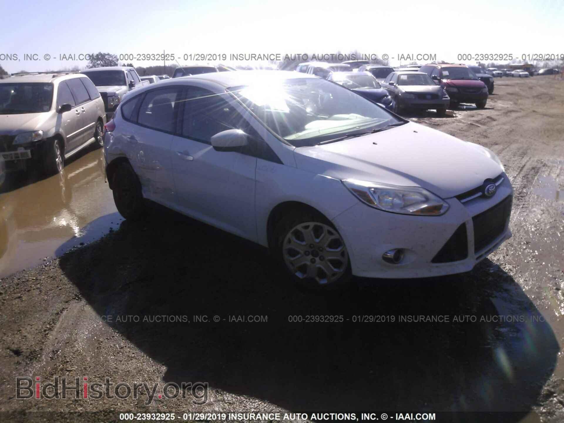 Photo 1FAHP3K21CL302887 - FORD FOCUS 2012
