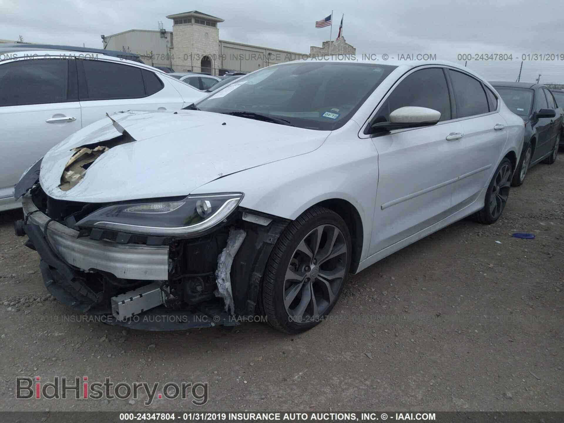 2015 CHRYSLER 200 - VIN: 1C3CCCCB9FN532799 - Photo 2