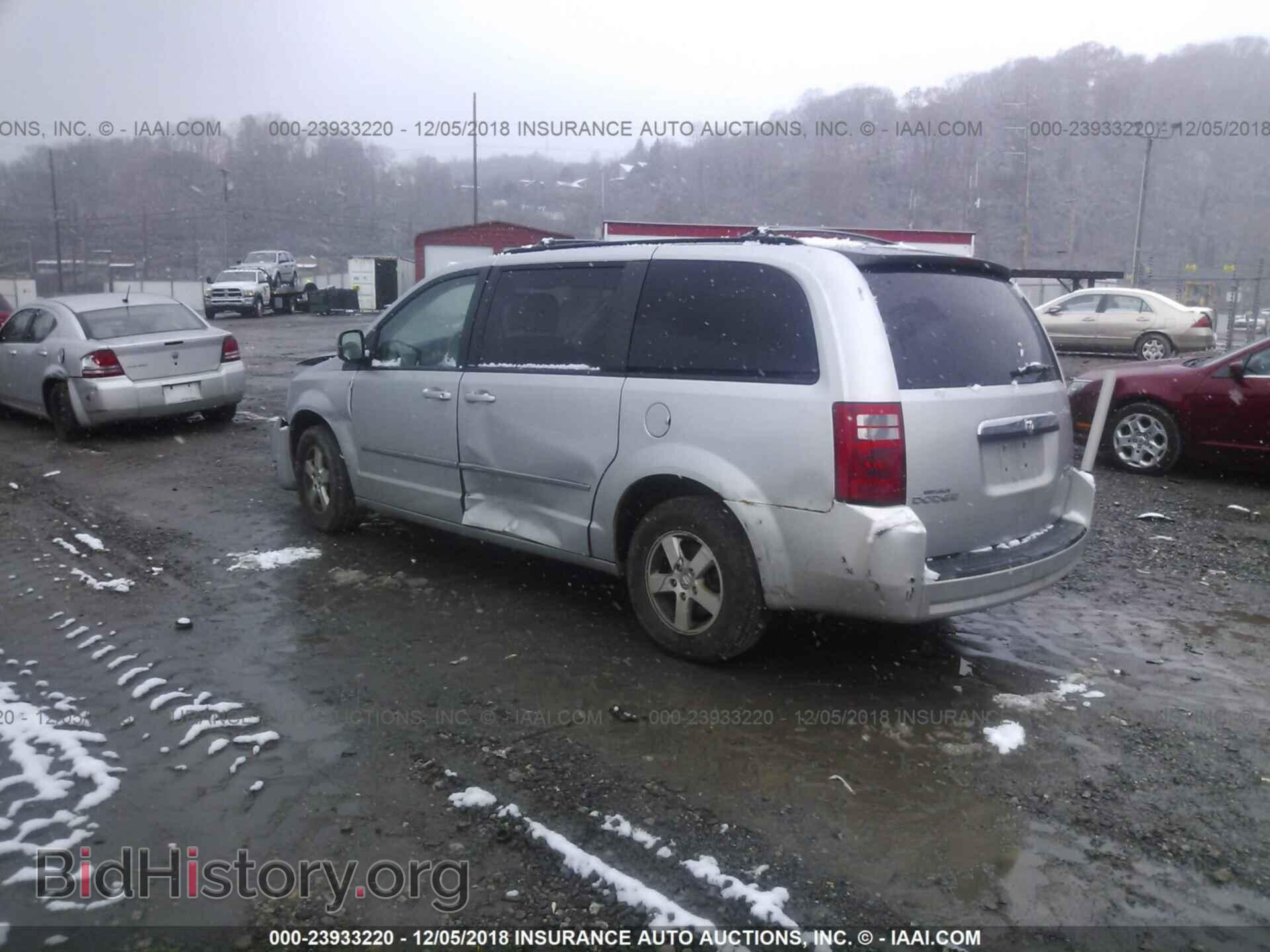 2010 DODGE GRAND CARAVAN - VIN: 2D4RN5D13AR409628 - Фото 3
