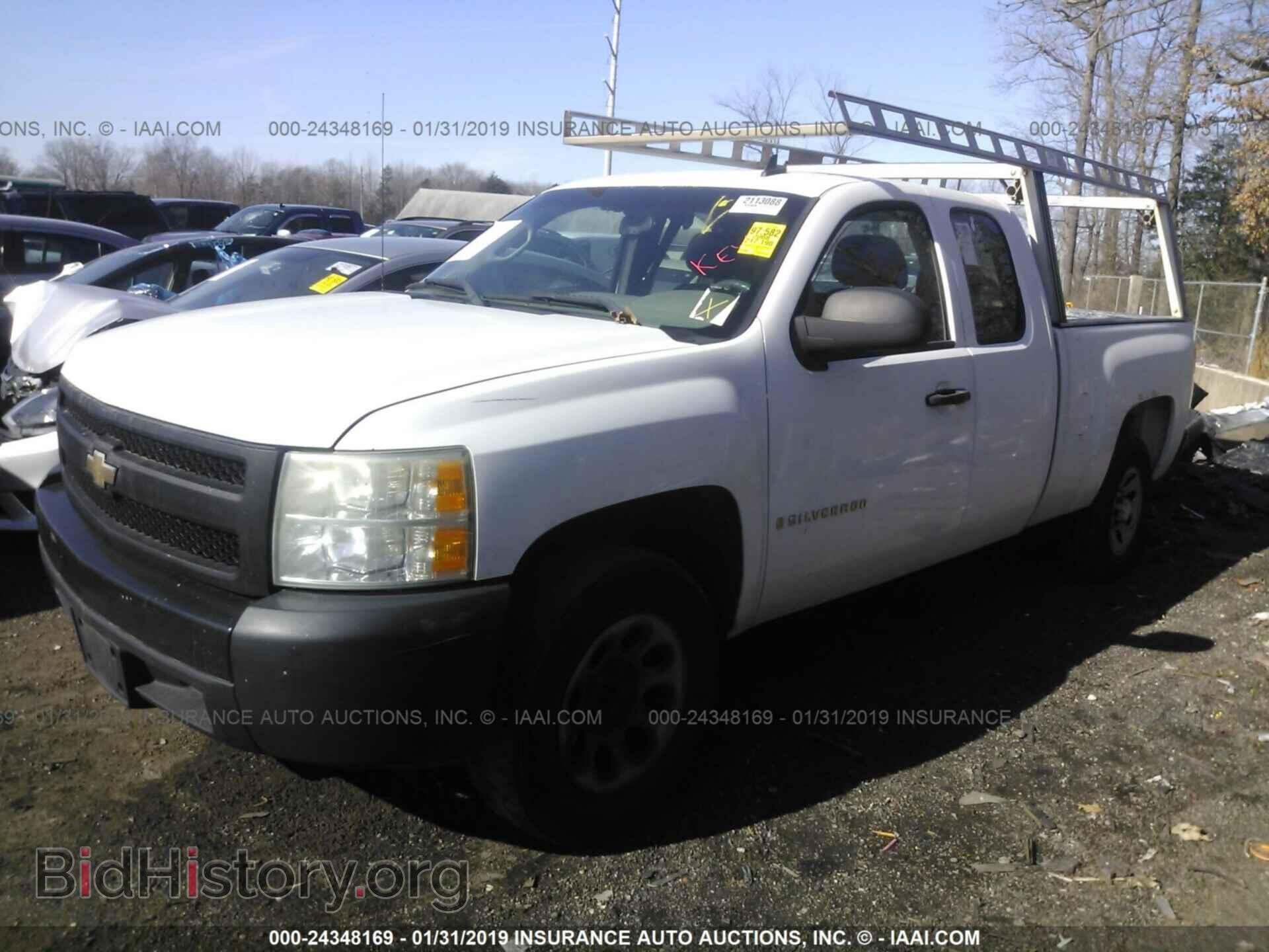 2008 CHEVROLET SILVERADO - VIN: 2GCEC19C981274068 - Фото 2