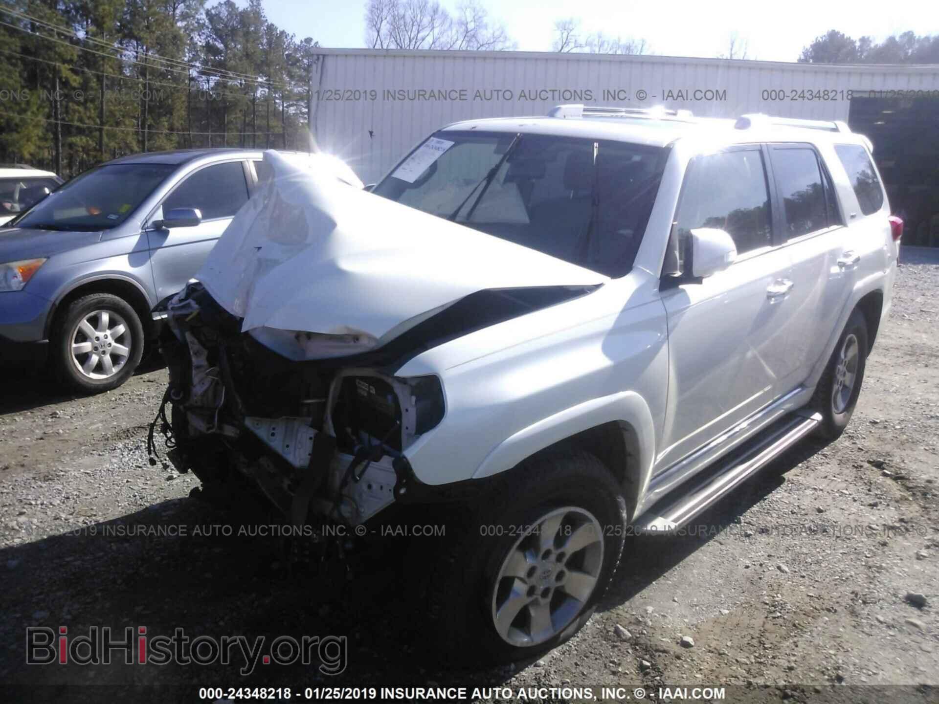 2013 TOYOTA 4RUNNER - VIN: JTEBU5JR4D5142136 - Фото 2