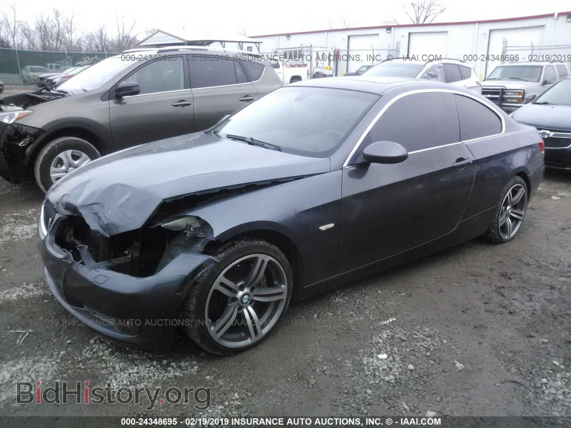 2008 BMW 335 - VIN: WBAWC73508E065377 - Фото 2