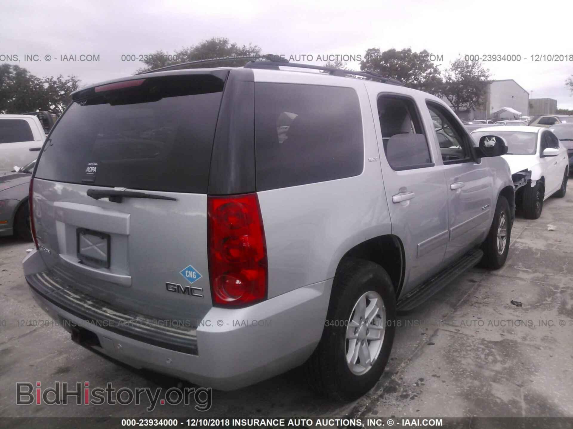 2012 GMC YUKON - VIN: 1GKS1CE09CR120190 - Фото 4