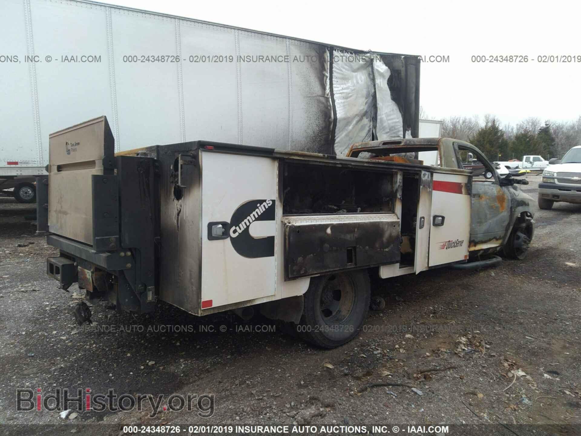 2015 RAM 3500 - VIN: 3C7WRSBL8FG645182 - Фото 4