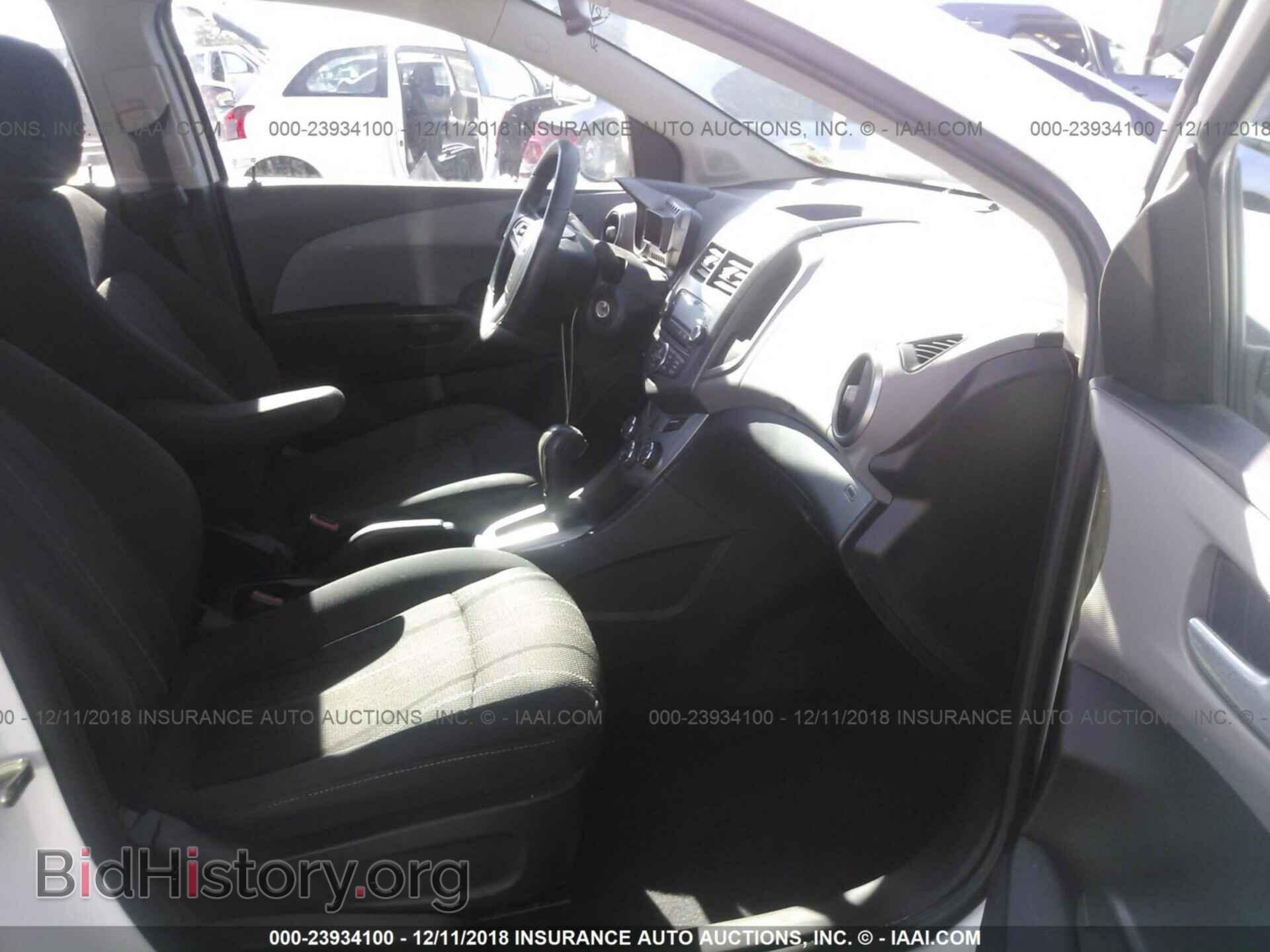 2014 CHEVROLET SONIC - VIN: 1G1JC5SH1E4166080 - Фото 5