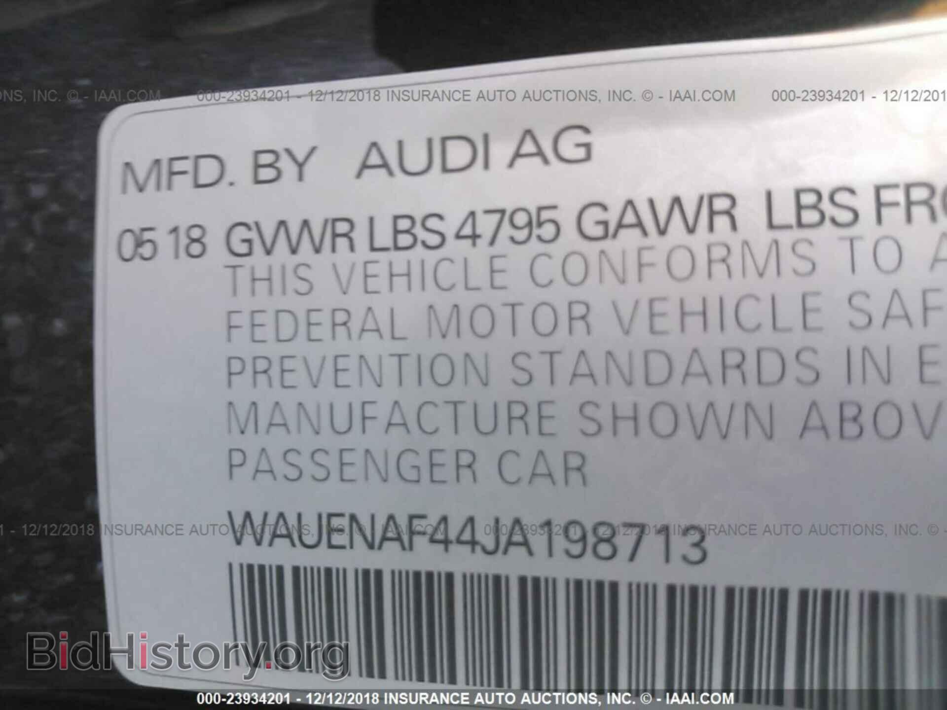 2018 AUDI A4 - VIN: WAUENAF44JA198713 - Фото 9
