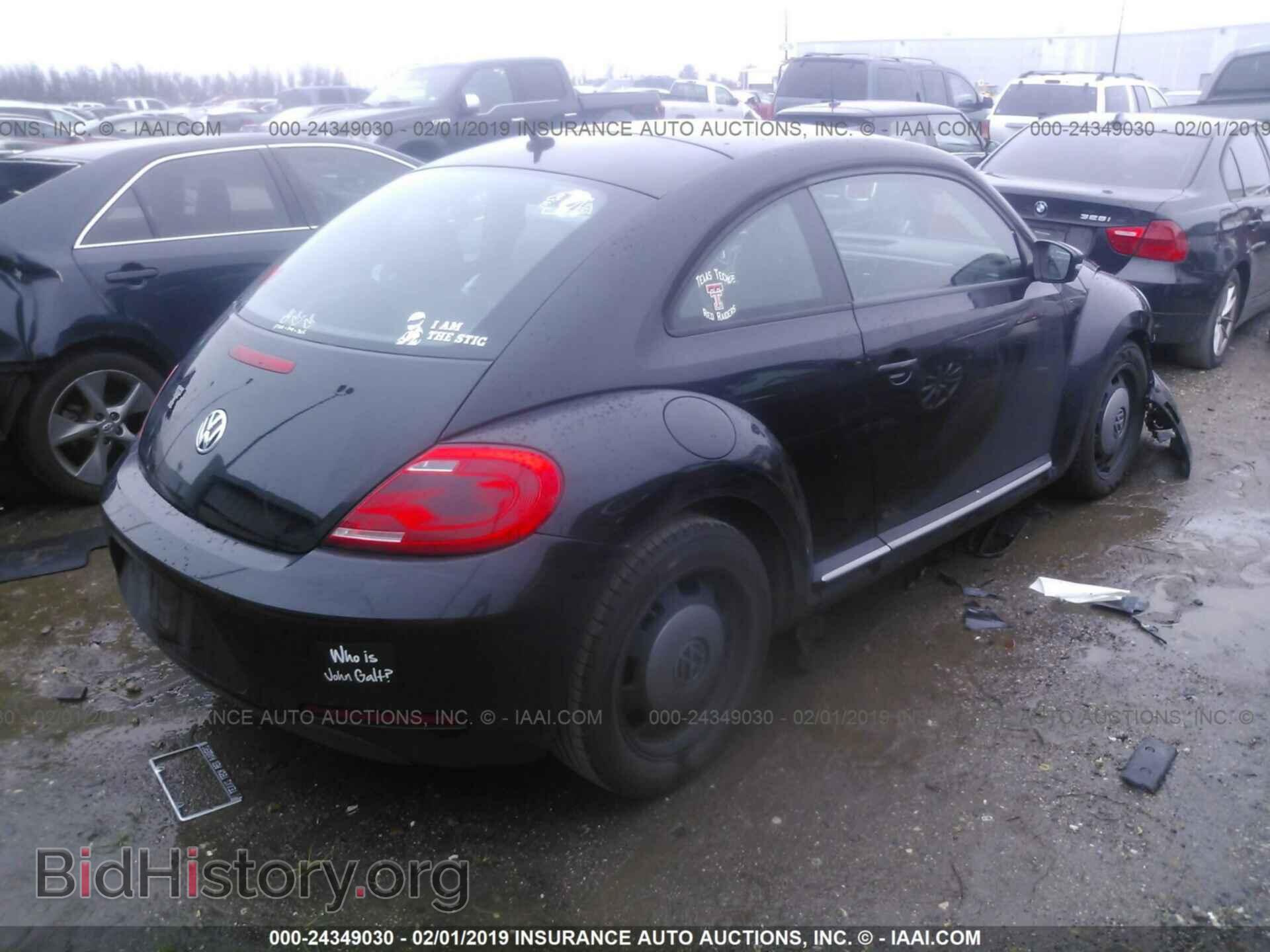 2012 VOLKSWAGEN BEETLE - VIN: 3VWJX7AT6CM661676 - Фото 4