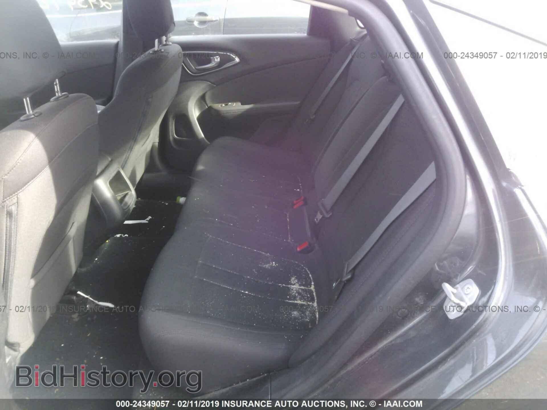 2016 CHRYSLER 200 - VIN: 1C3CCCAB0GN141965 - Фото 8