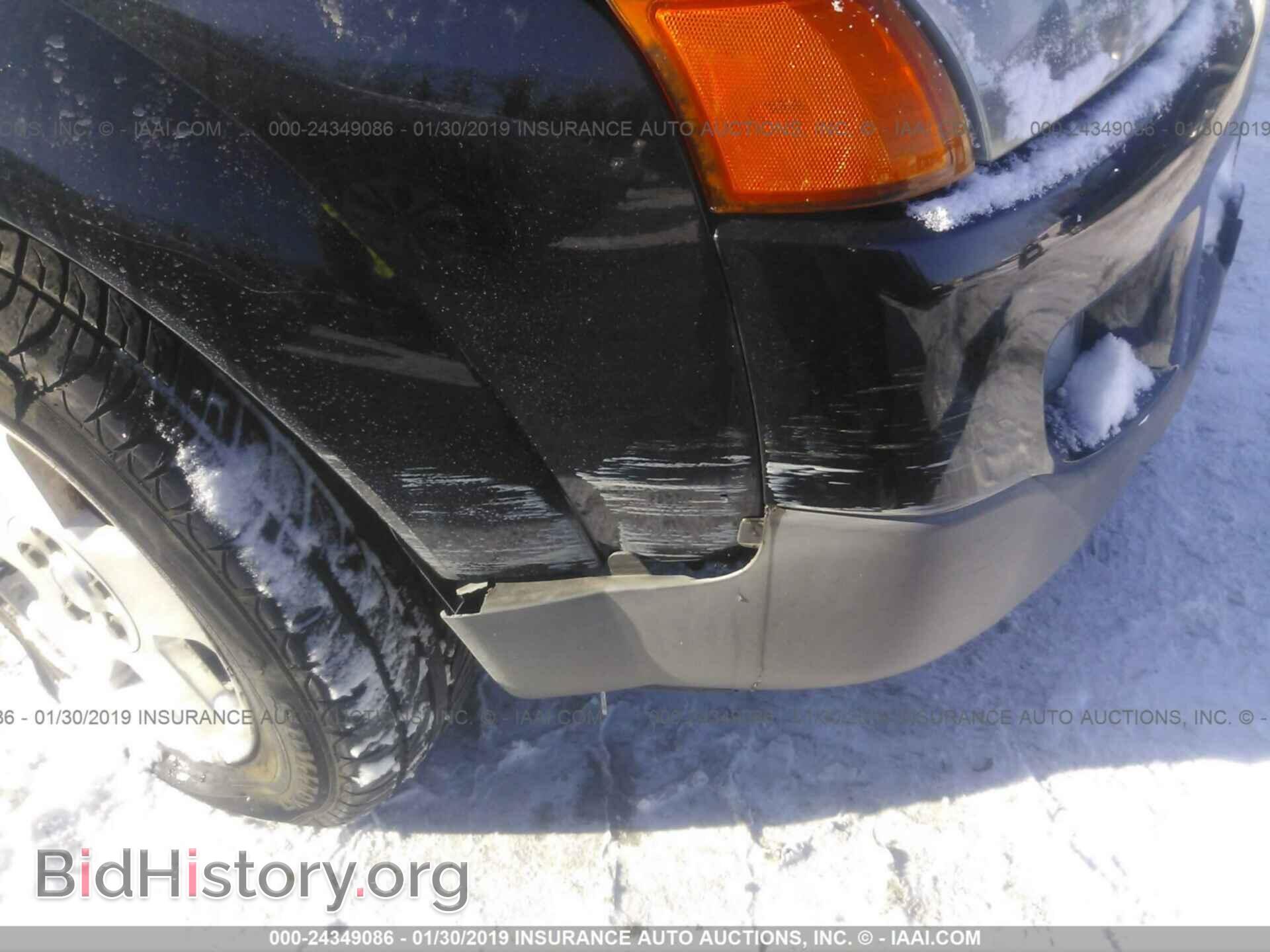 2004 SATURN VUE - VIN: 5GZCZ63454S882019 - Photo 6